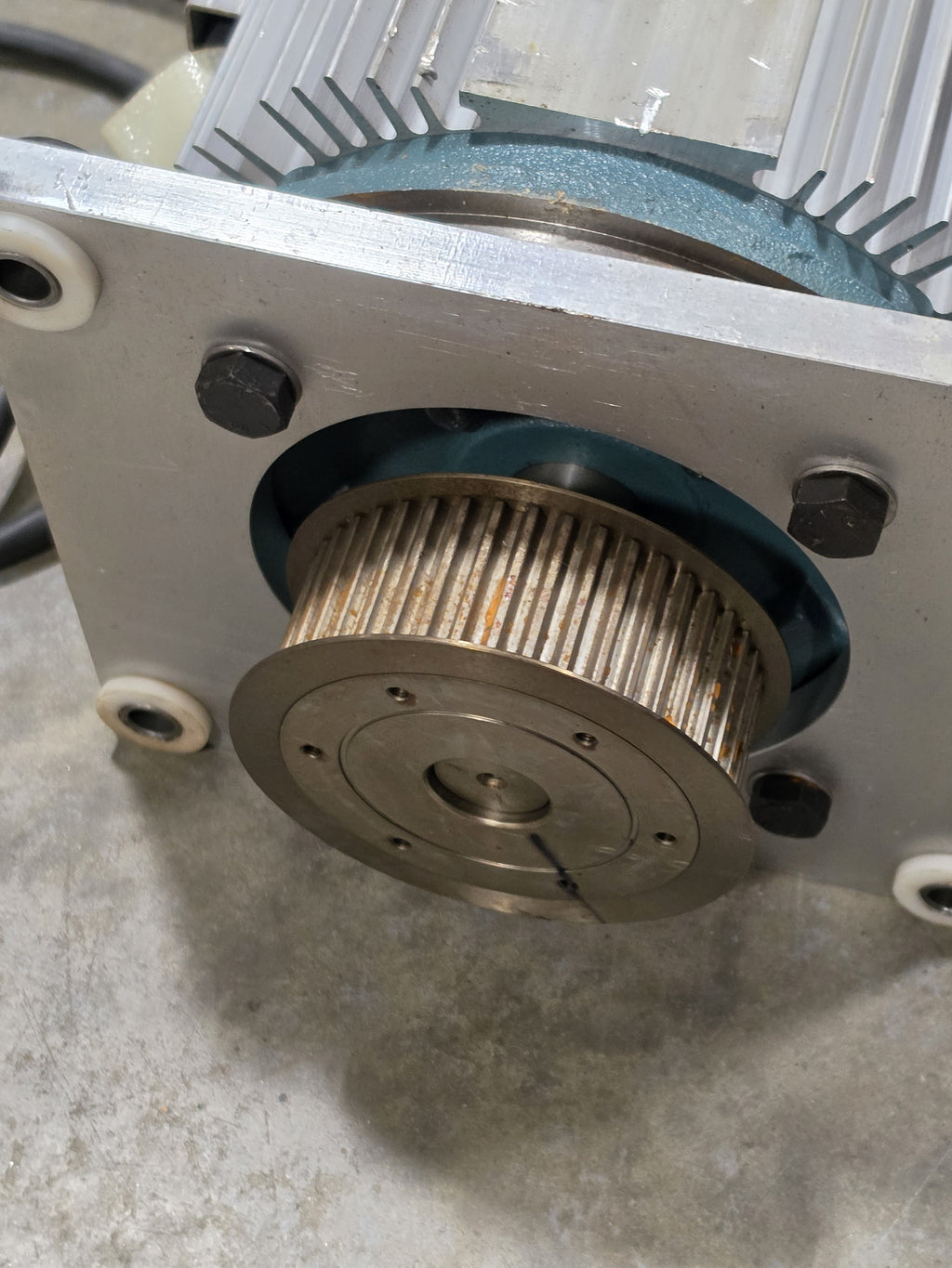 Baldor Reliance 62-1015B Inverter Drive Motor 5HP 200V 184TCZ 1750/8000 RPM for Haas Spindle