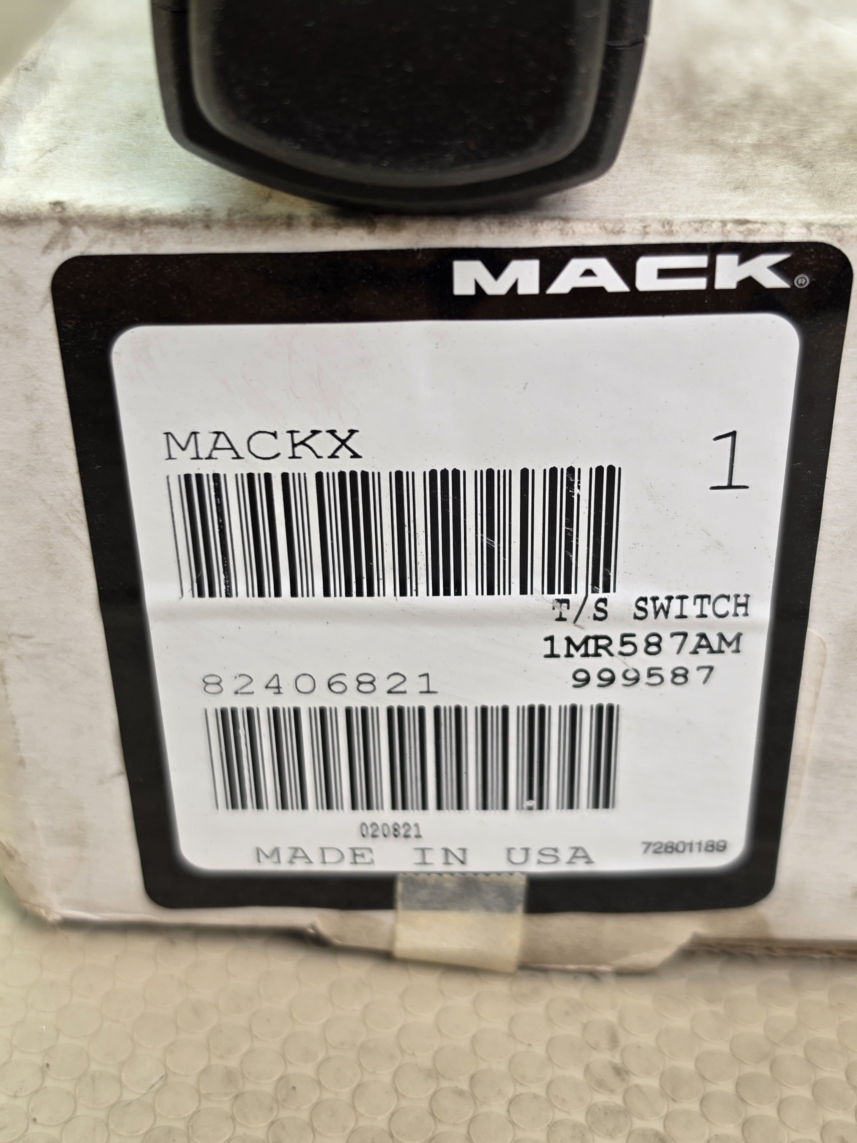 Mack OEM 1MR587AM 82406821 Turn Signal Combination Switch Stalk Truck NEW