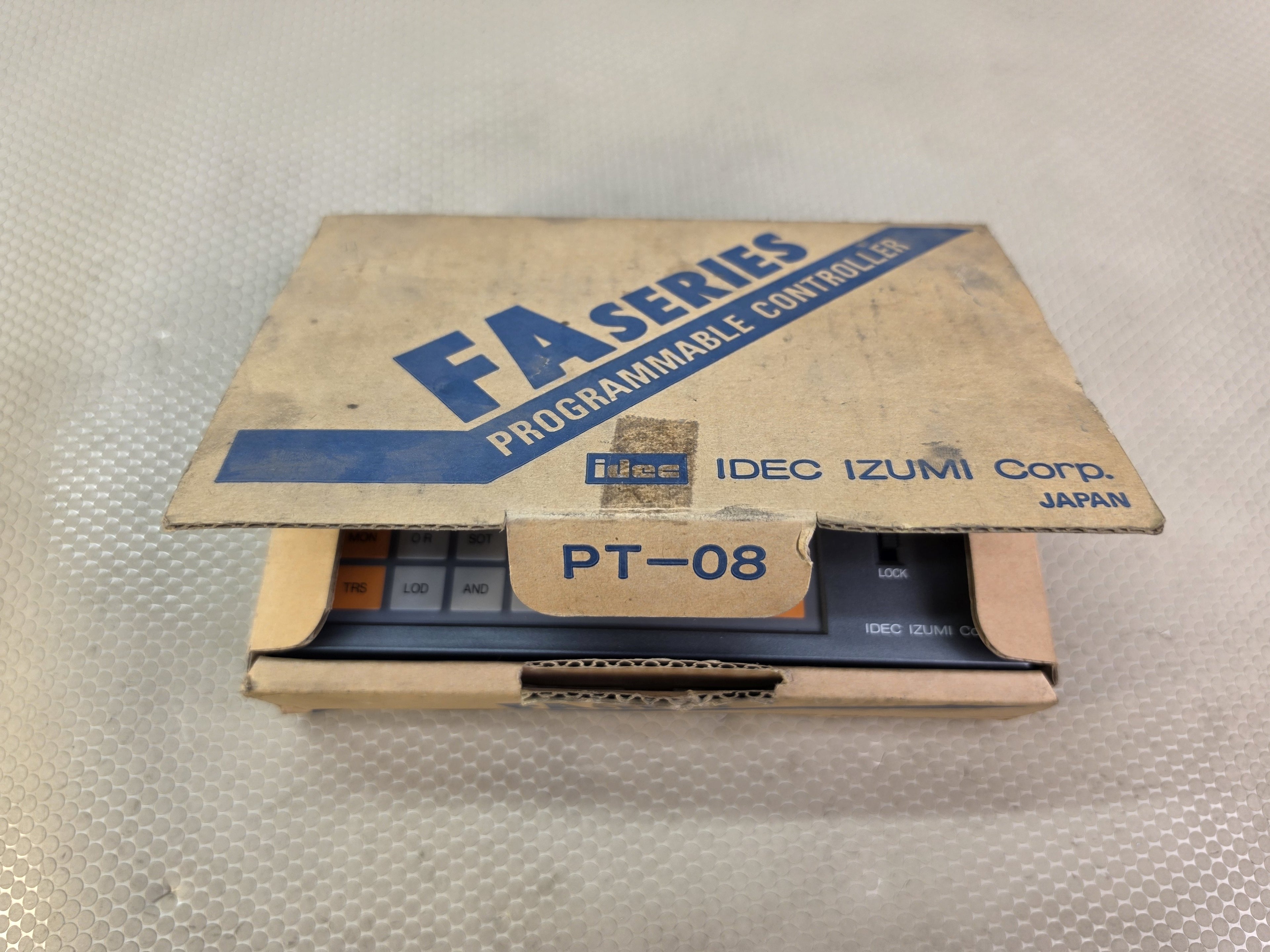 IDEC FA-2 PT-08 Handheld Programmer Terminal Program Loader NEW