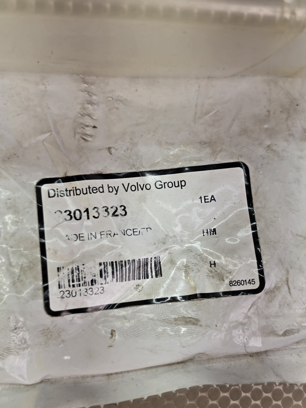 Volvo OEM 23013323 Engine VVT Solenoid Oil Control Valve Camshaft Phaser
