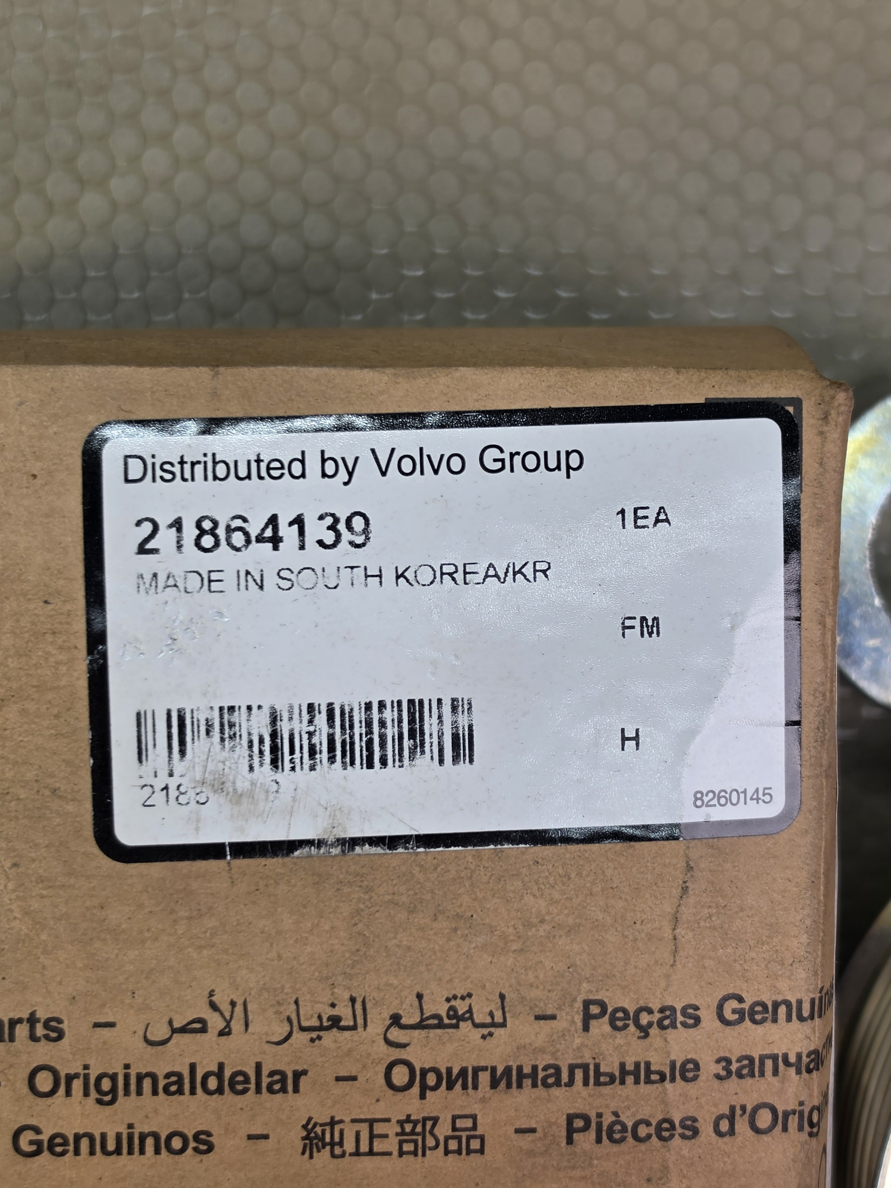 Volvo 21864139 Alternator Pulley w/ Bushing D13 MP8 Engines OEM New