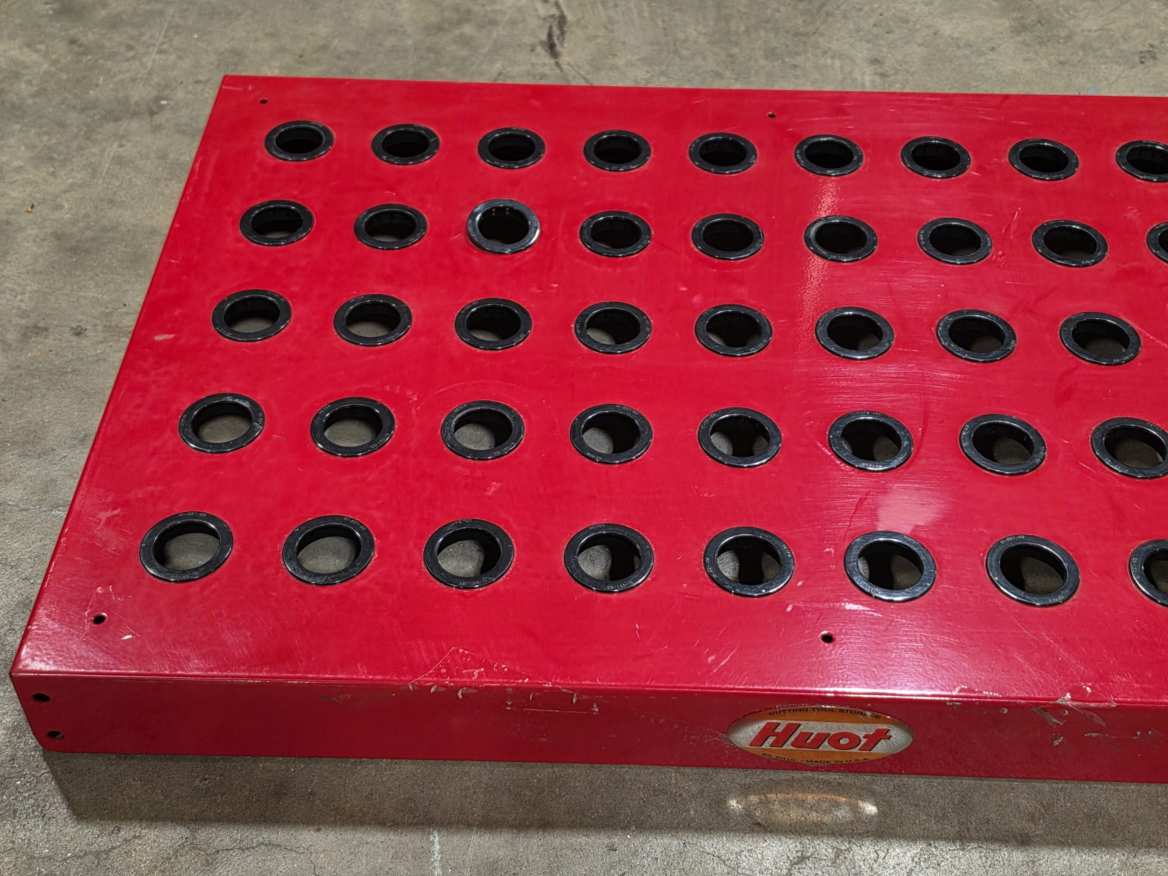 Huot BT30 CNC Tool Holder Storage Tray Bench Rack Small Capacity Red Steel