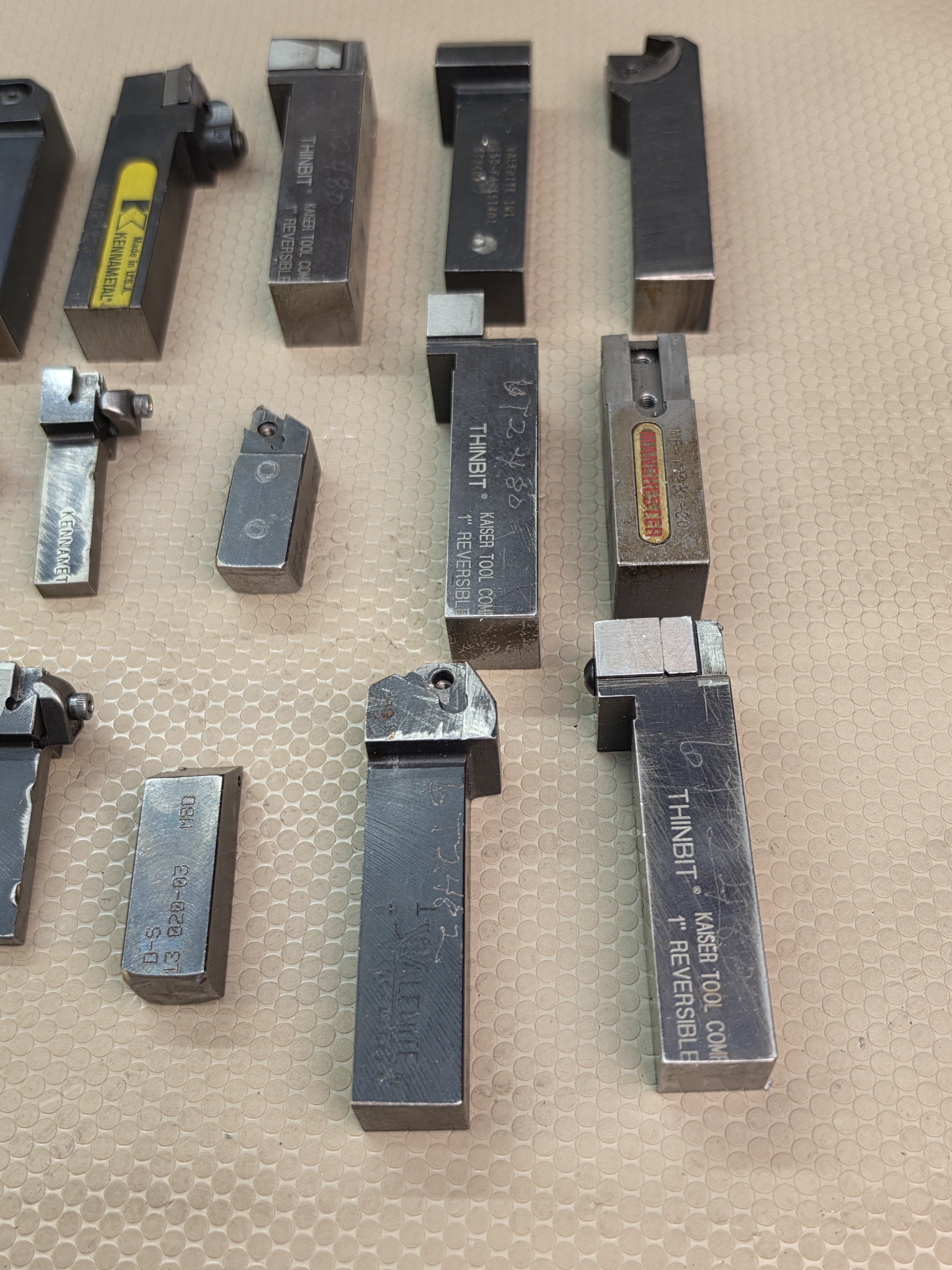 Lot of 15 Indexable Turning Tool Holders Shank for Lathe Kennametal Thinbut Others Cut Down Short