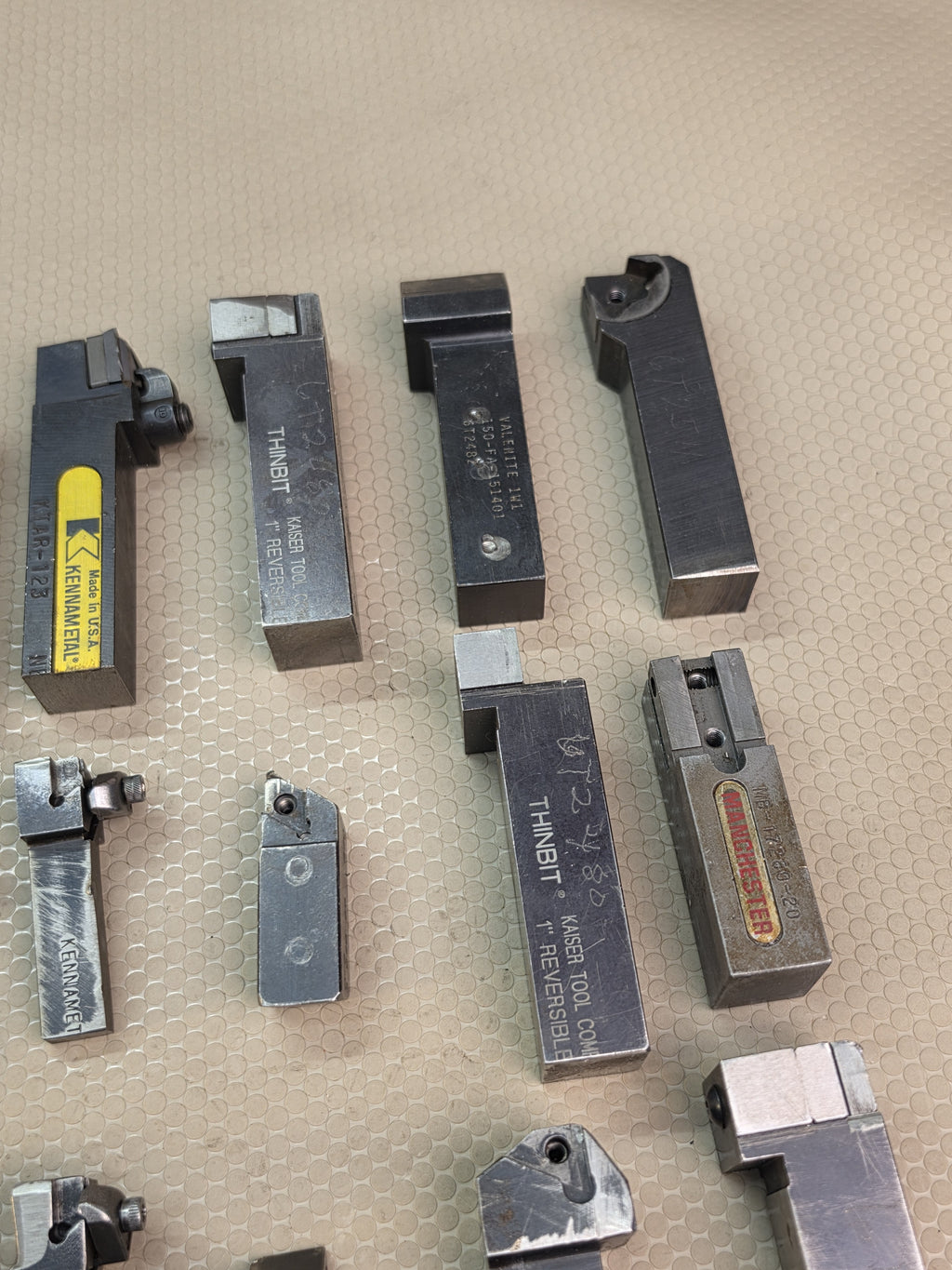 Lot of 15 Indexable Turning Tool Holders Shank for Lathe Kennametal Thinbut Others Cut Down Short