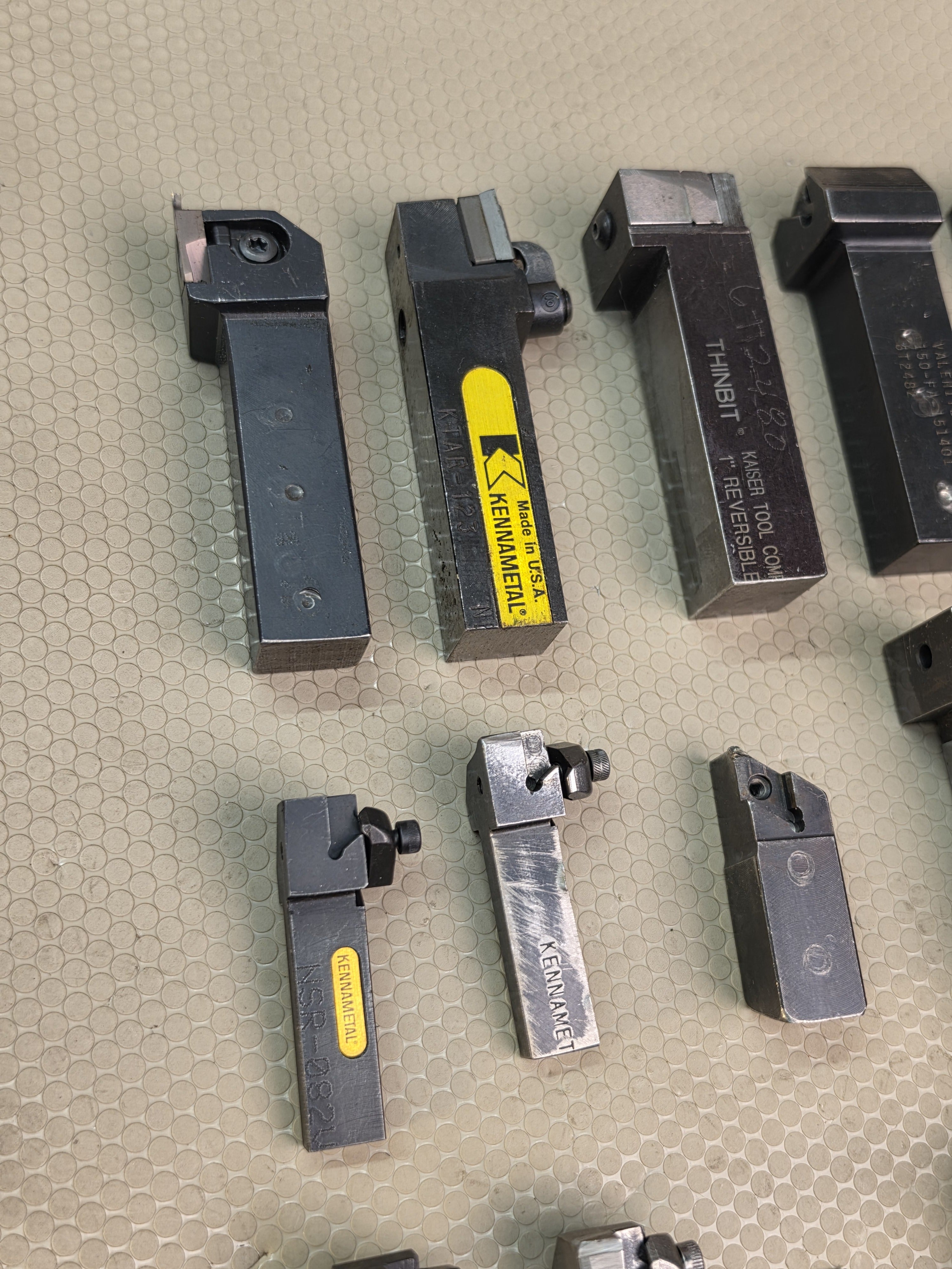 Lot of 15 Indexable Turning Tool Holders Shank for Lathe Kennametal Thinbut Others Cut Down Short