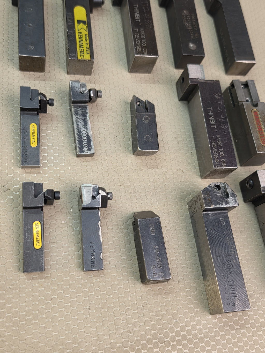 Lot of 15 Indexable Turning Tool Holders Shank for Lathe Kennametal Thinbut Others Cut Down Short
