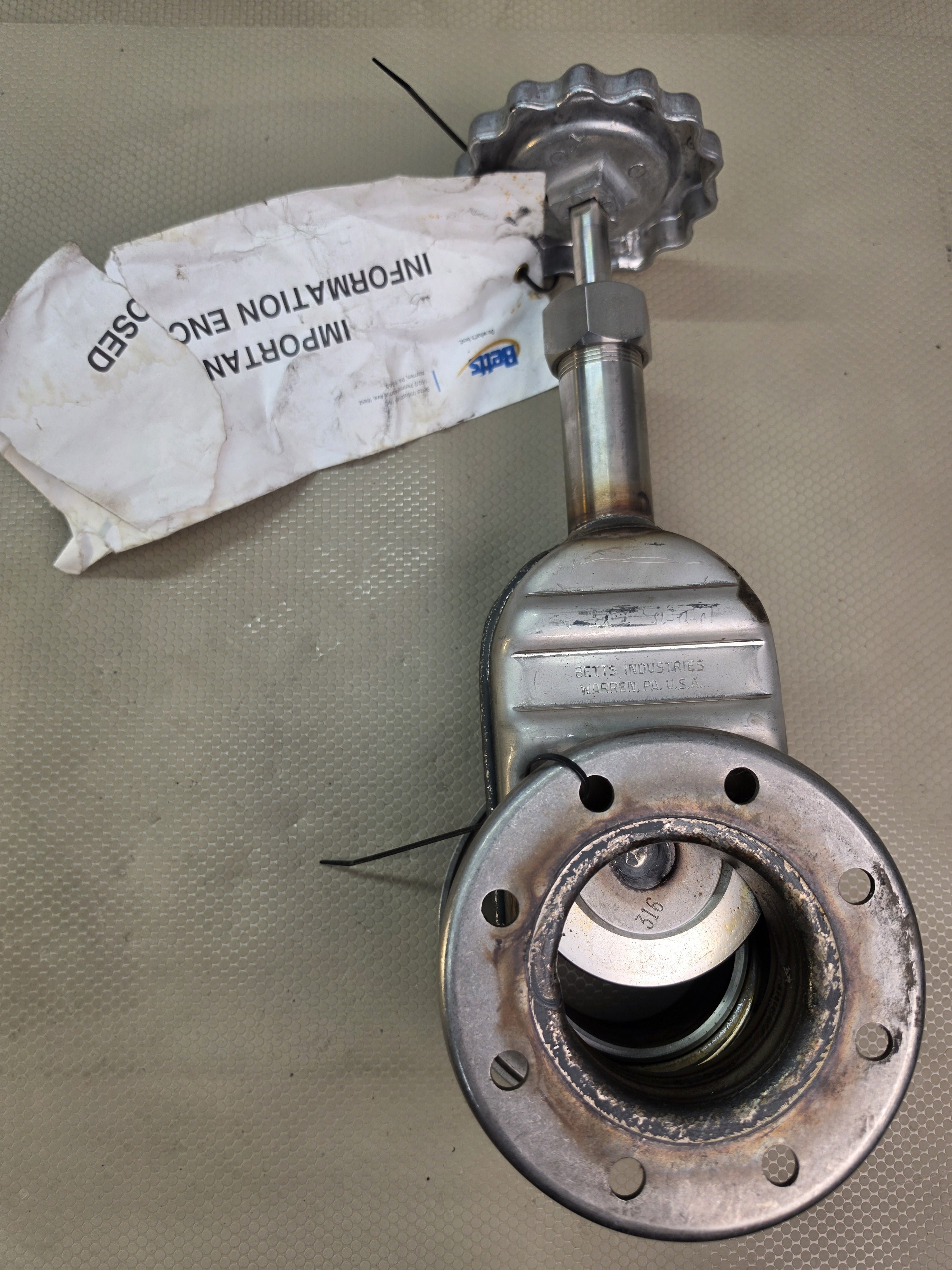 Betts SSG1014 - 4" Stainless Steel Manual Gate Valve Metal To Metal Seat Ttma Flg X Flg - LJI Part: SSG1014