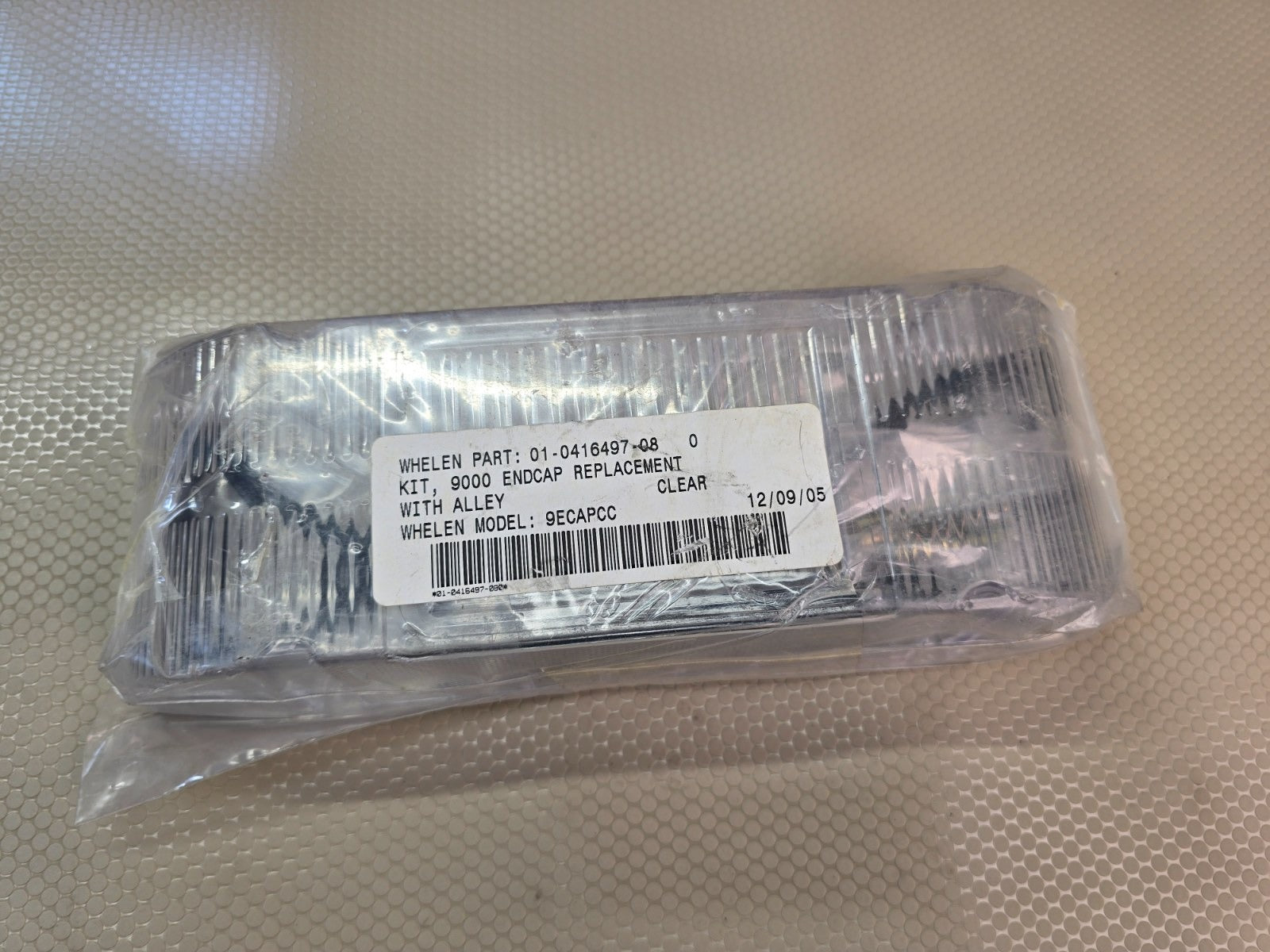 WHELEN 01-0416497-08 9000 Series Endcap Replacement Kit With Alley Clear