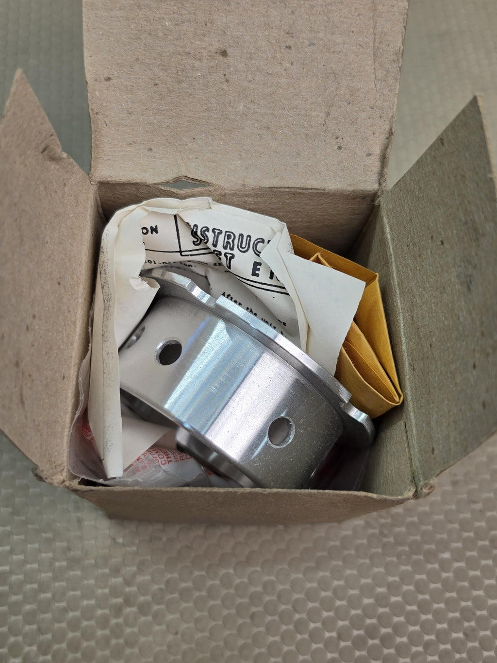 Onan 101-0805-10 Main Bearing Kit .010 U/S Undersize Genuine