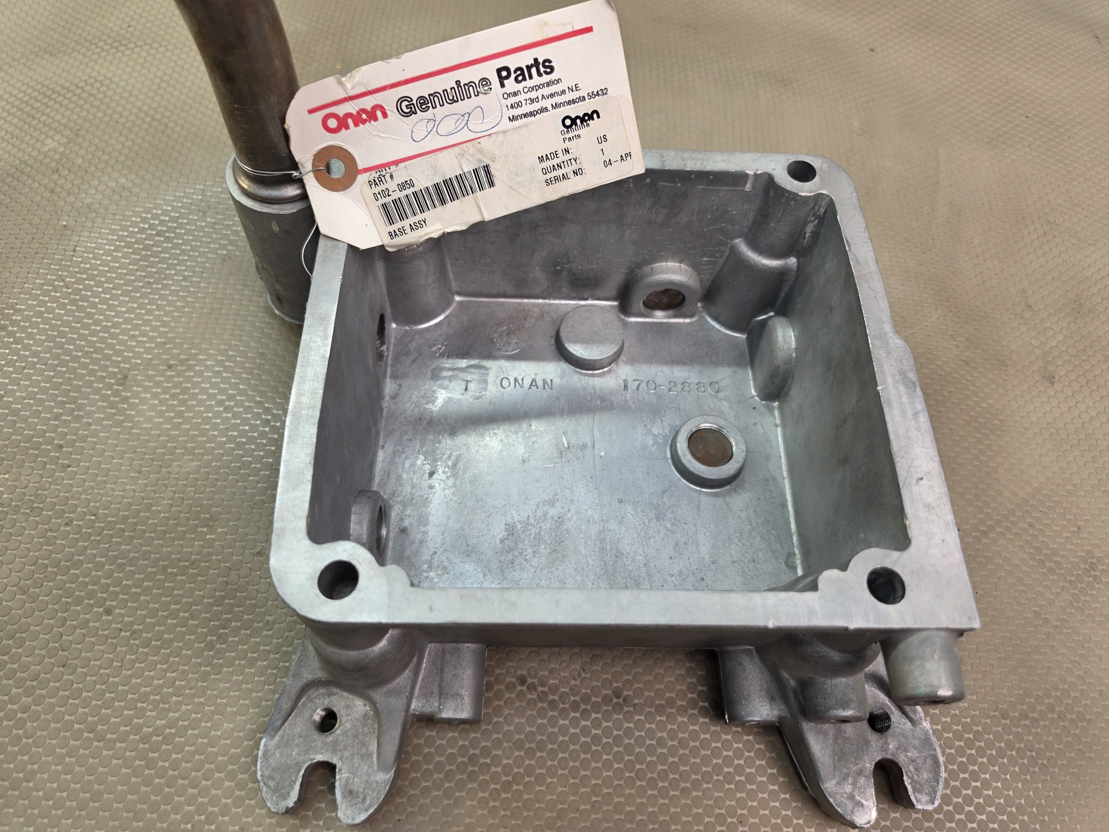 Onan 0102-0850 Oil Pan Engine Base Assembly 170-2880 Genuine Parts