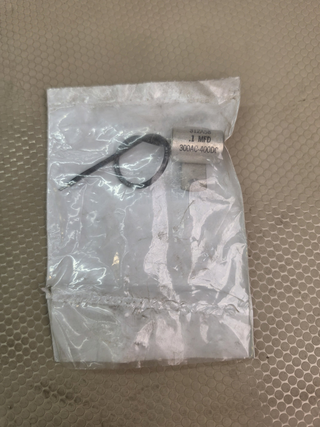 Onan 312-0058 Condenser Capacitor .1 MFD 300AC 400DC Generator Engine Part