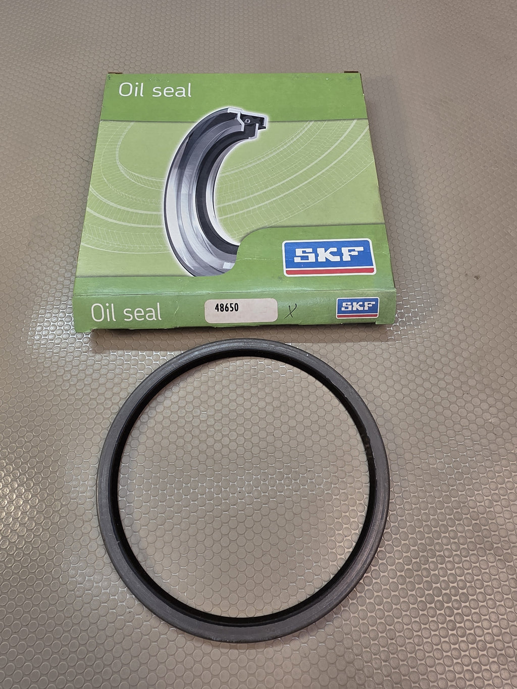 SKF 48650 HM14R Radial Shaft Oil Seal 4.875 x 5.501 x .250 NBR