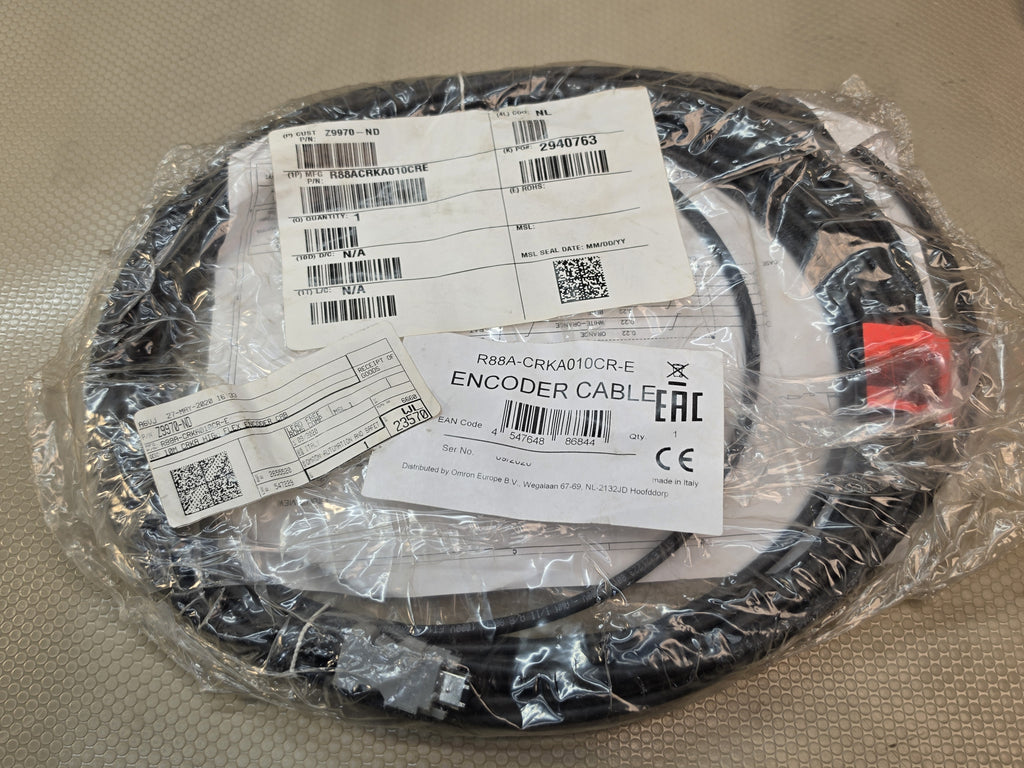 Omron R88A-CRKA010CR-E 10M High Flex Servo Encoder Cable G5 Accurax New
