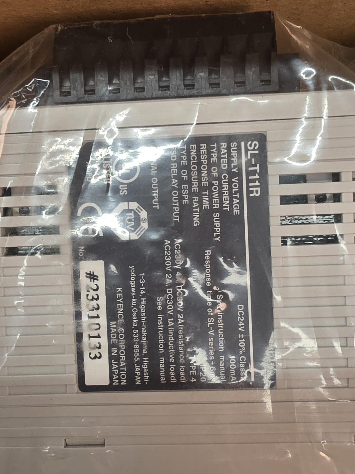 KEYENCE SL-T11R Dedicated Relay Terminal Safety Relay 24VDC NEW