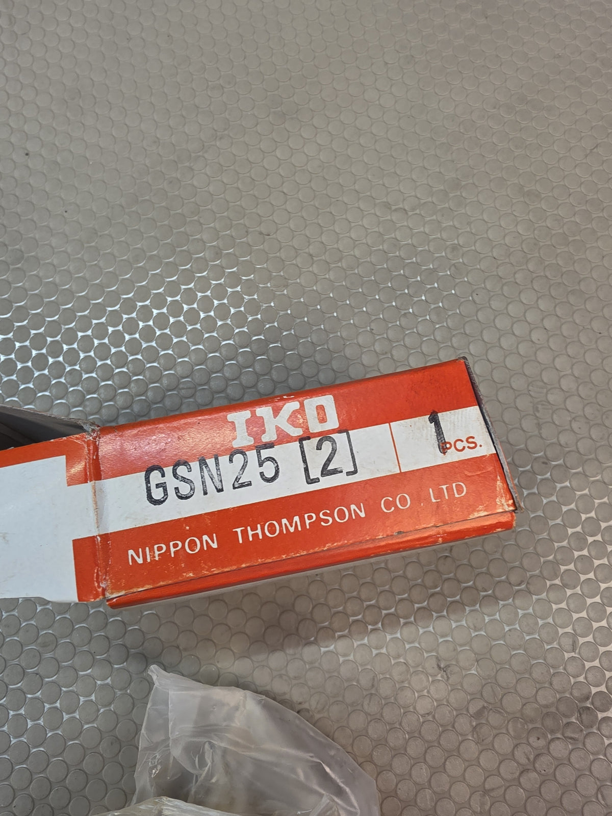 IKO GSN25 [2] Roller Way Linear Slide Needle Bearing Block Japan - Genuine - NEW
