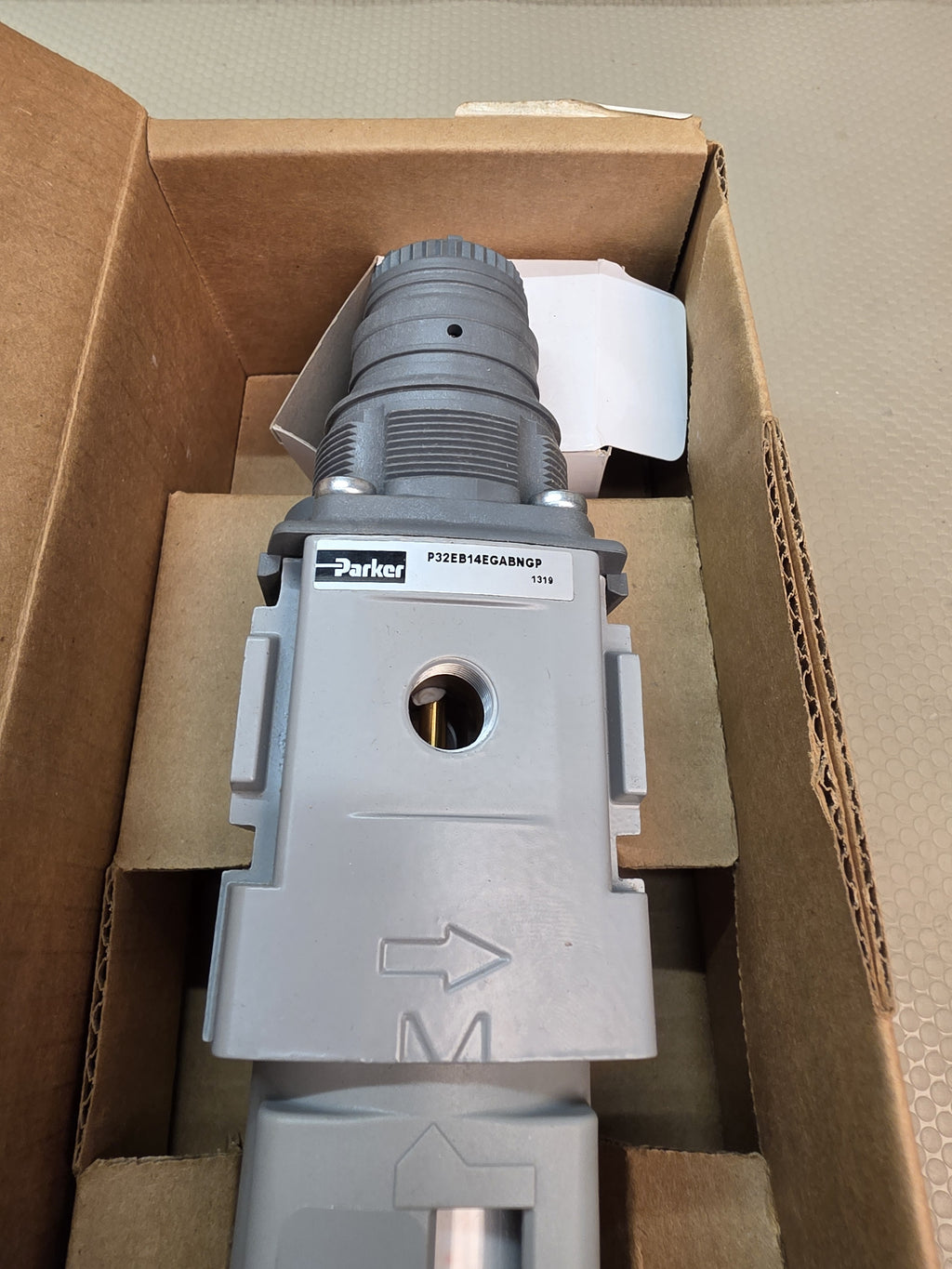 Parker P32EB14EGABNGP 1/2 BSPP P32 Air Filter Regulator 0-8 Bar - NEW