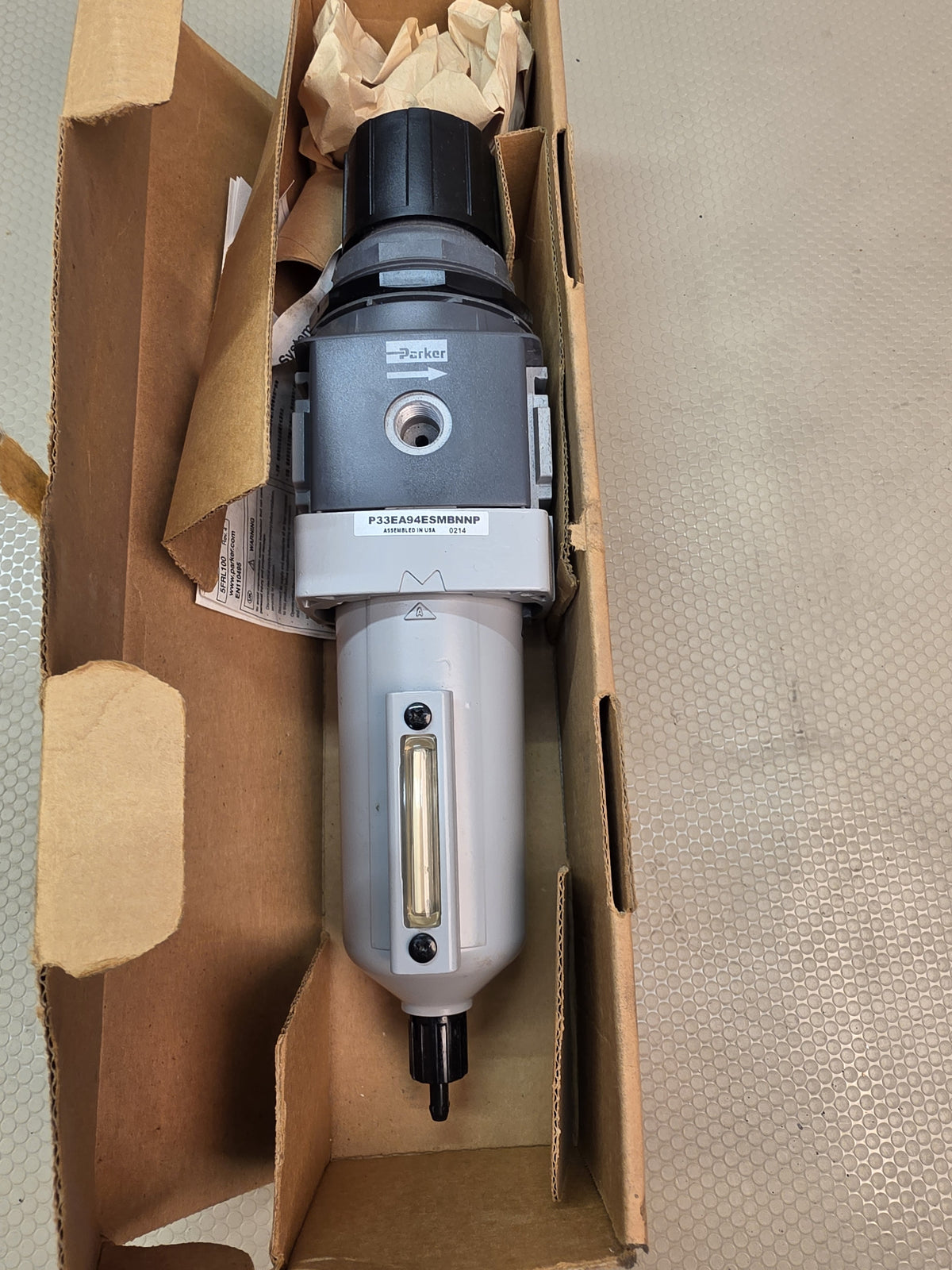 Parker P33EA94ESMBNNP Filter Regulator 1/2 NPT 0-125 PSI FRL - NEW