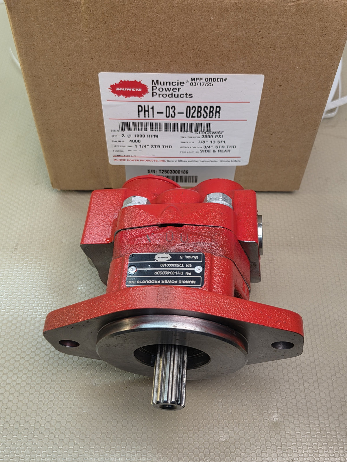 Muncie PH1-03-02BSBR Hydraulic Gear Pump 3 GPM 3500 PSI 7/8 13T - NEW