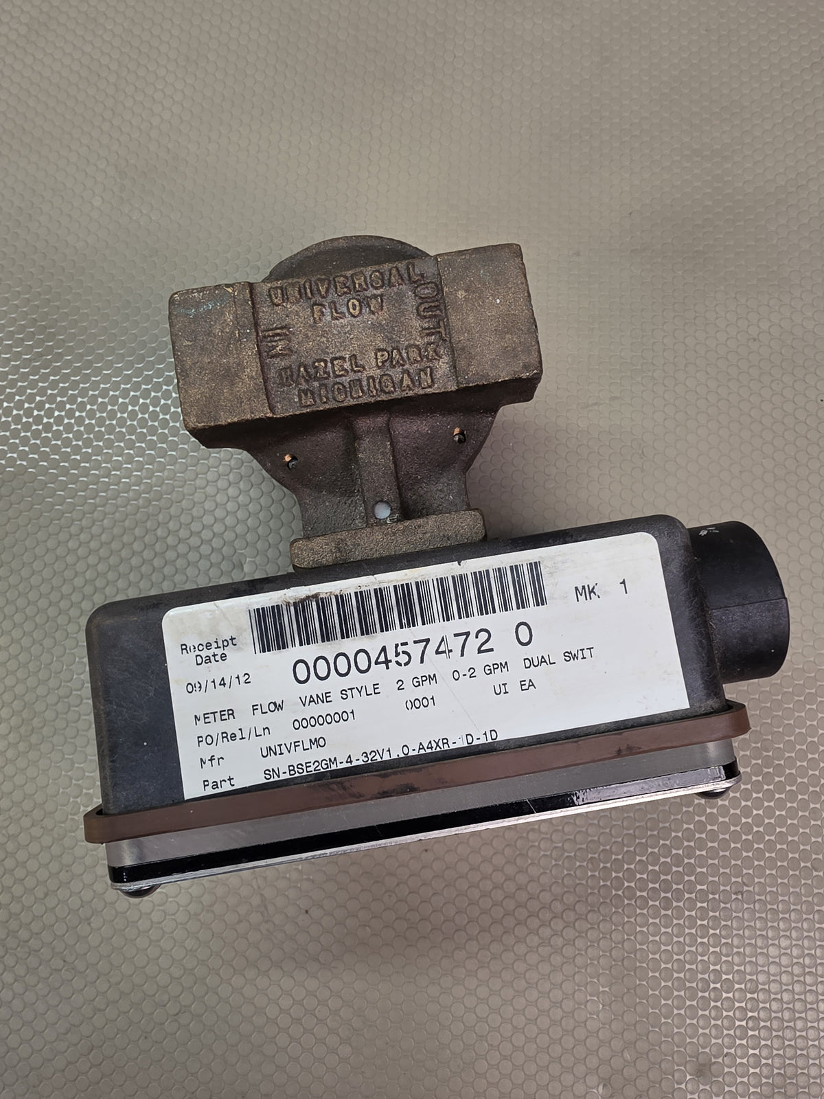 UFM SN-BSE2GM-4-32V1.0-A4XR-1D-1D 0-2 GPM Vane Flow Meter Dual Switch