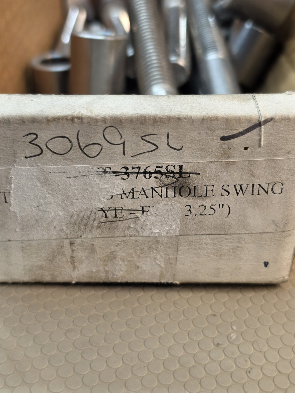 Betts - Stainless Steel Swing Bolt For Old Style 20" Full Opening Manwhole 3069SL