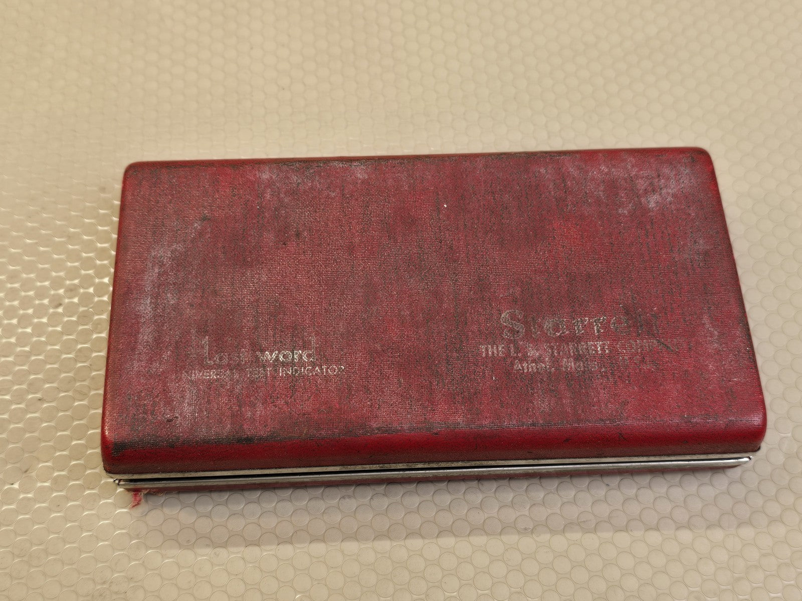 Starrett No. 711 Last Word Universal Dial Test Indicator Set .001" w/ Case