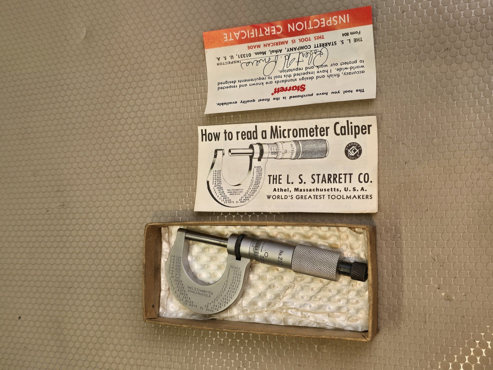 Starrett No. 230 Outside Micrometer 0-1" Ratchet Stop Machinist Tool Box MINT