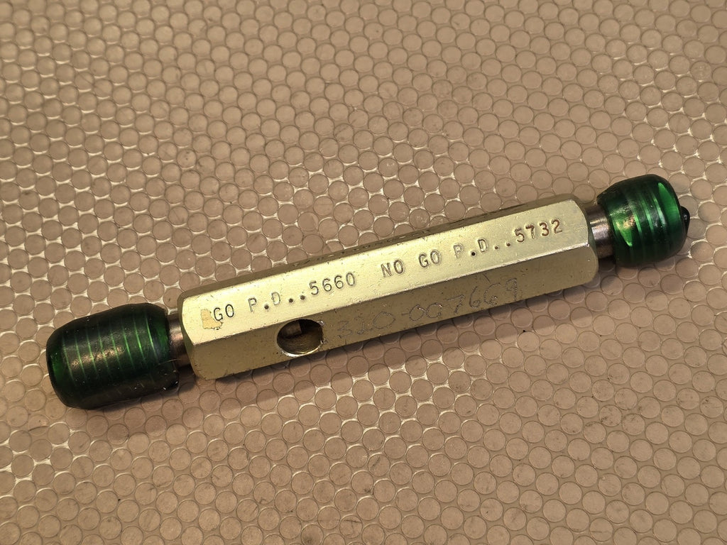 Southwestern Gage 5/8-11UNC-2B Thread Plug Gage GO .5660 NO GO .5732
