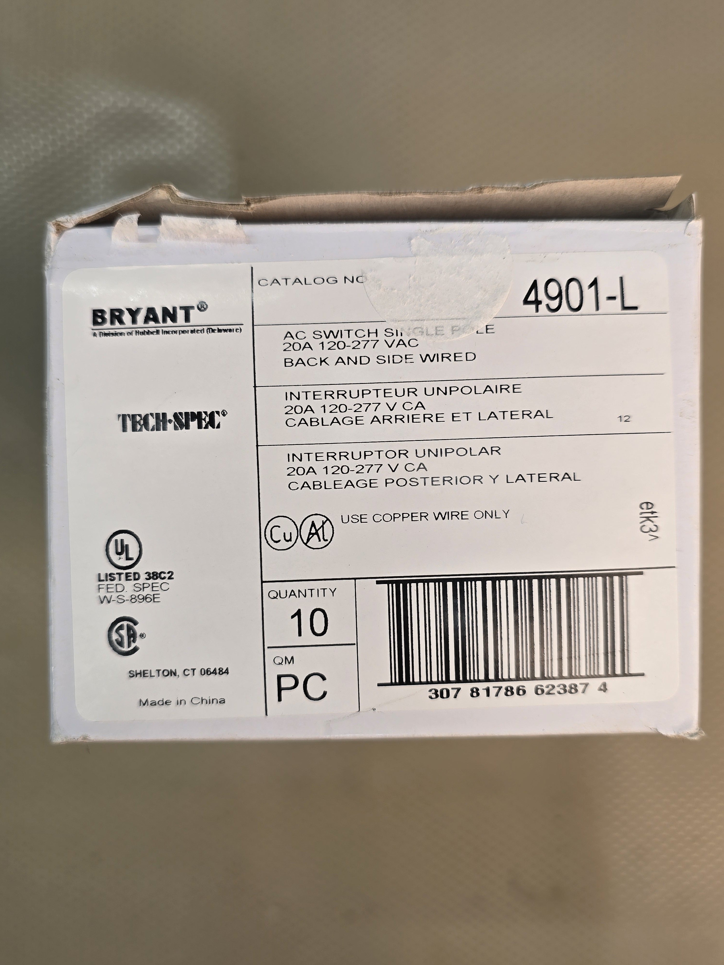 BRYANT 4901-L AC Switch Single Pole 20A 120-277 VAC Back & Side Wired Qty 10