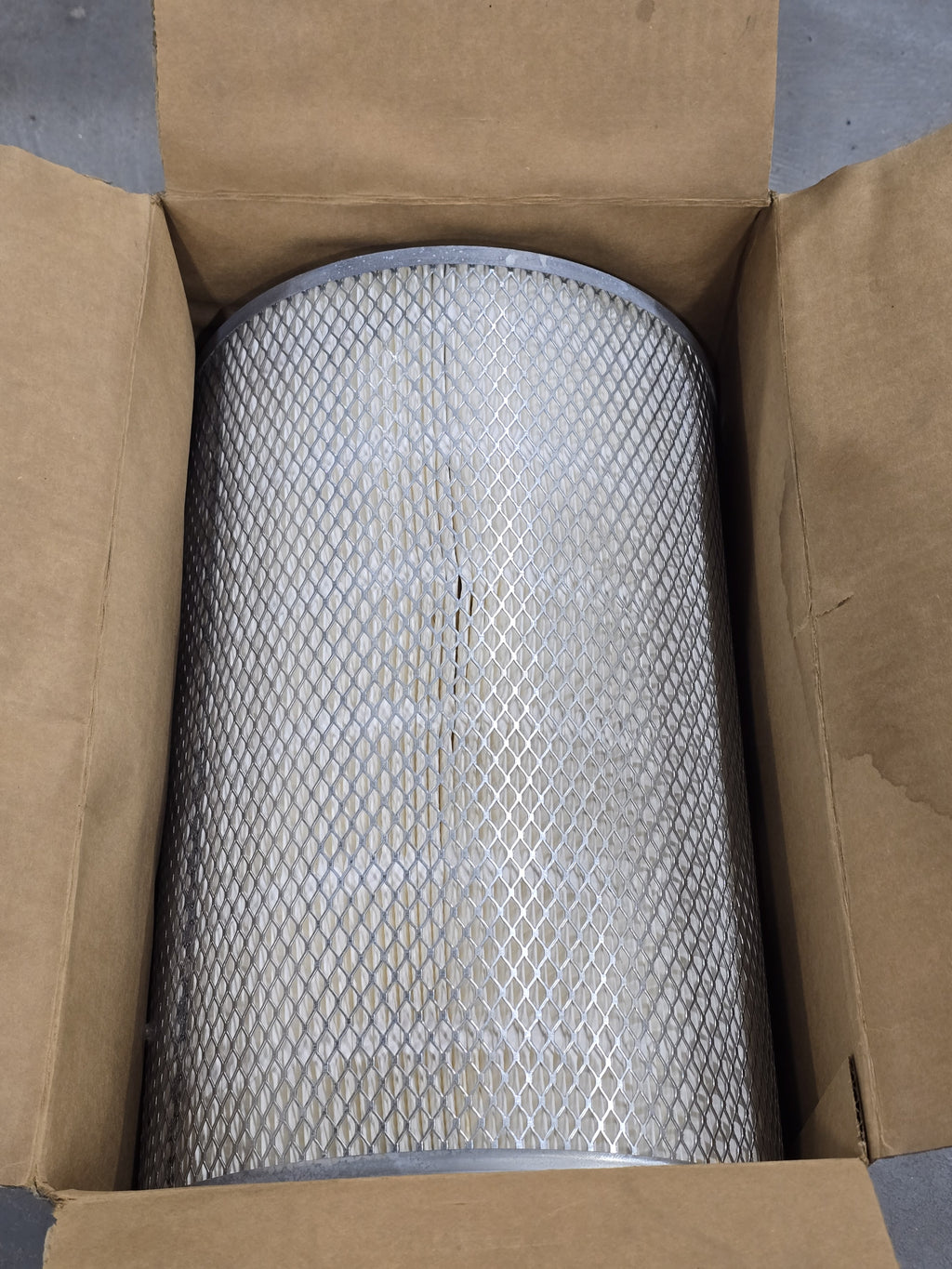 Luber-finer LAF9545 Heavy Duty Truck Air Filter New