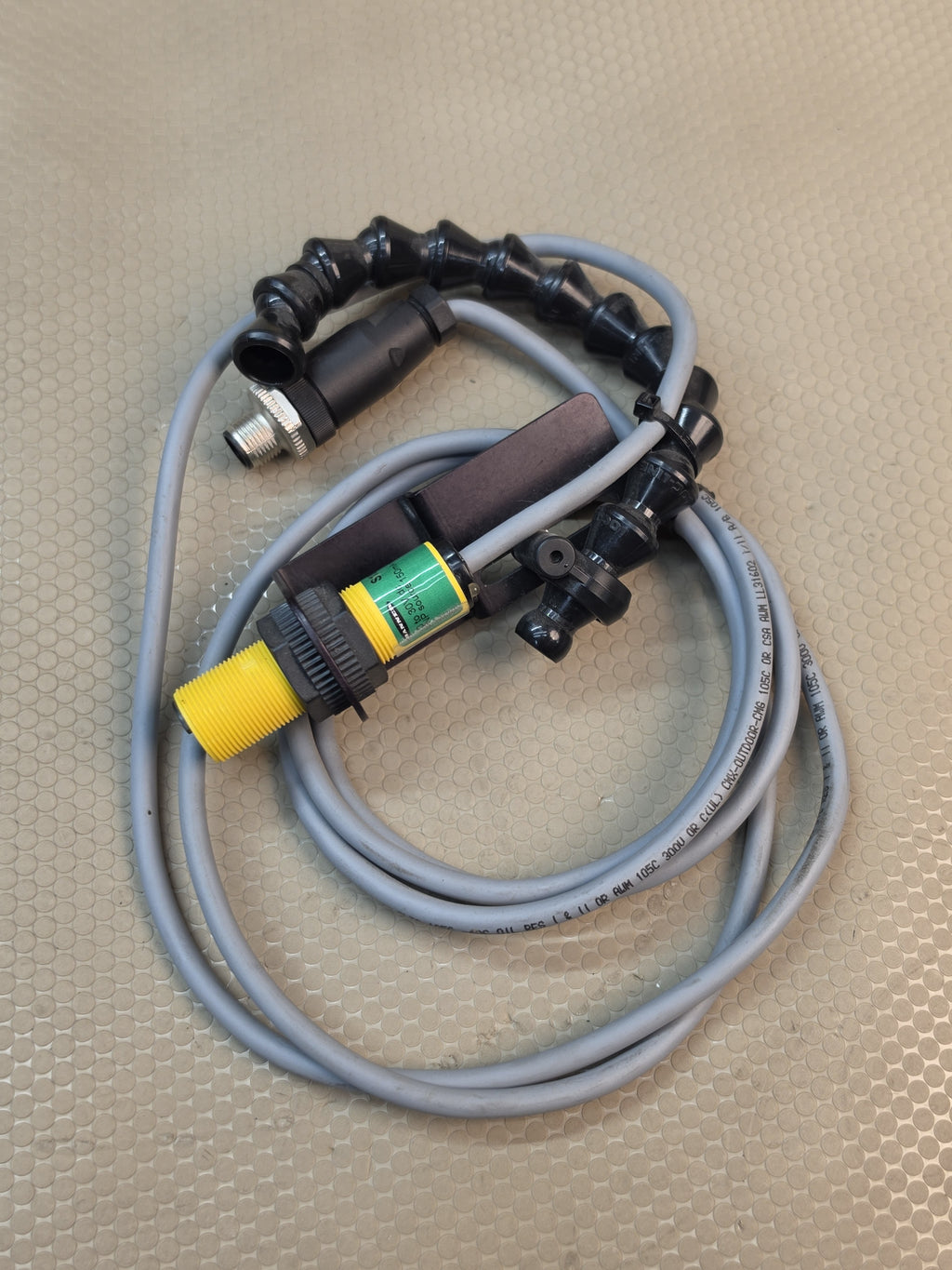 Banner S18SP6FF50-66373 S18 Photoelectric Sensor 50mm PNP 10-30VDC M12 Cable