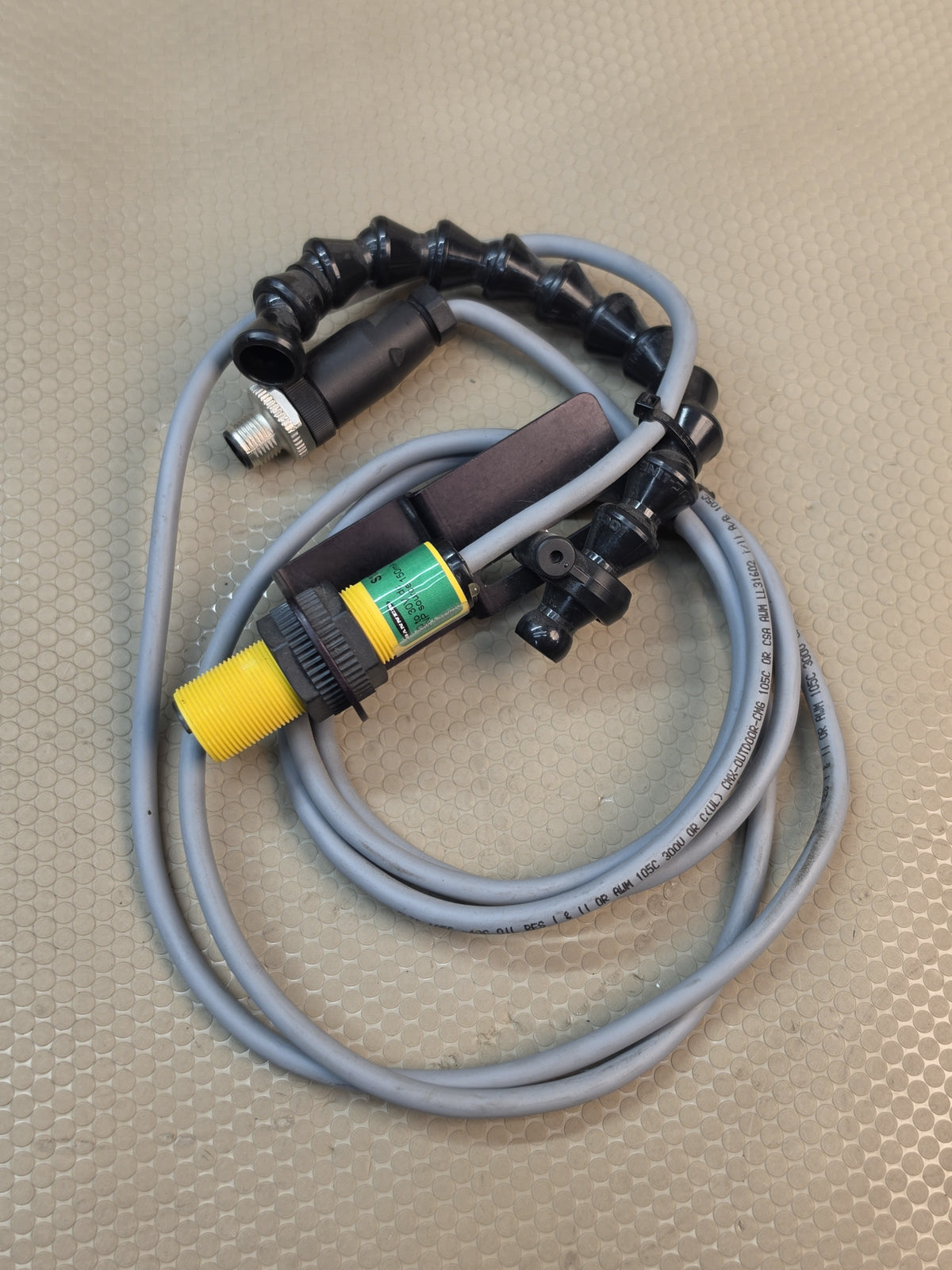 Banner S18SP6FF50-66373 S18 Photoelectric Sensor 50mm PNP 10-30VDC M12 Cable
