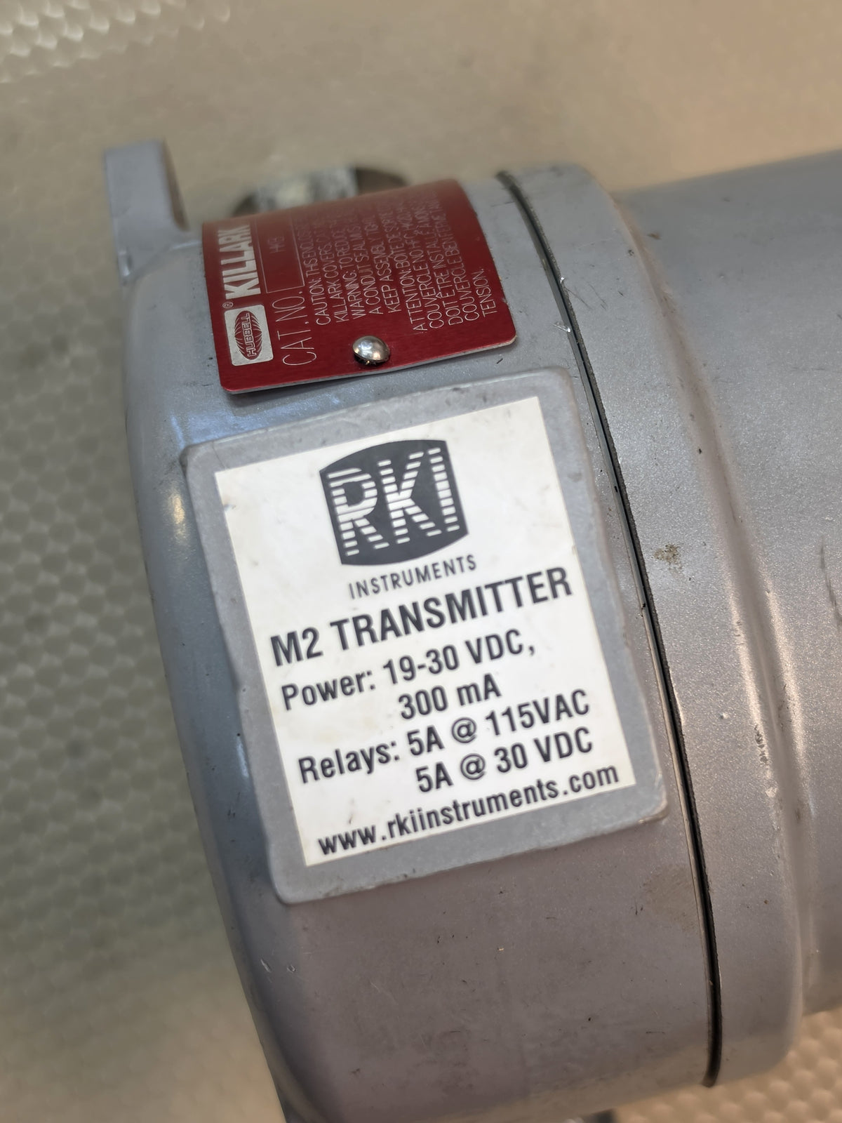 RKI Instruments M2 Gas Transmitter 16431AAEB Killark HKGL 0605 Enclosure