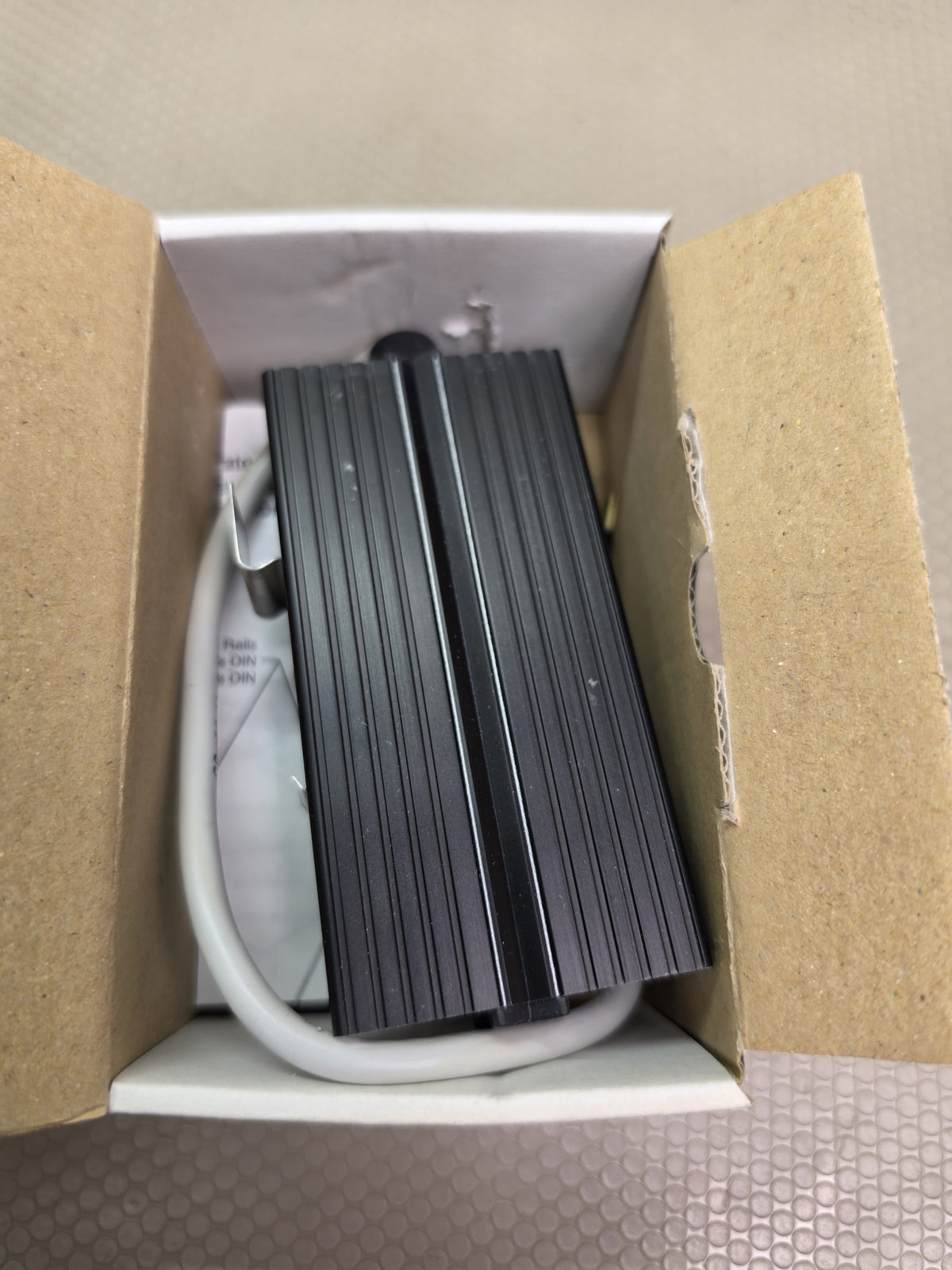 Hoffman DAH301 70620 Semiconductor Enclosure Heater 30W 110/120VAC - NEW