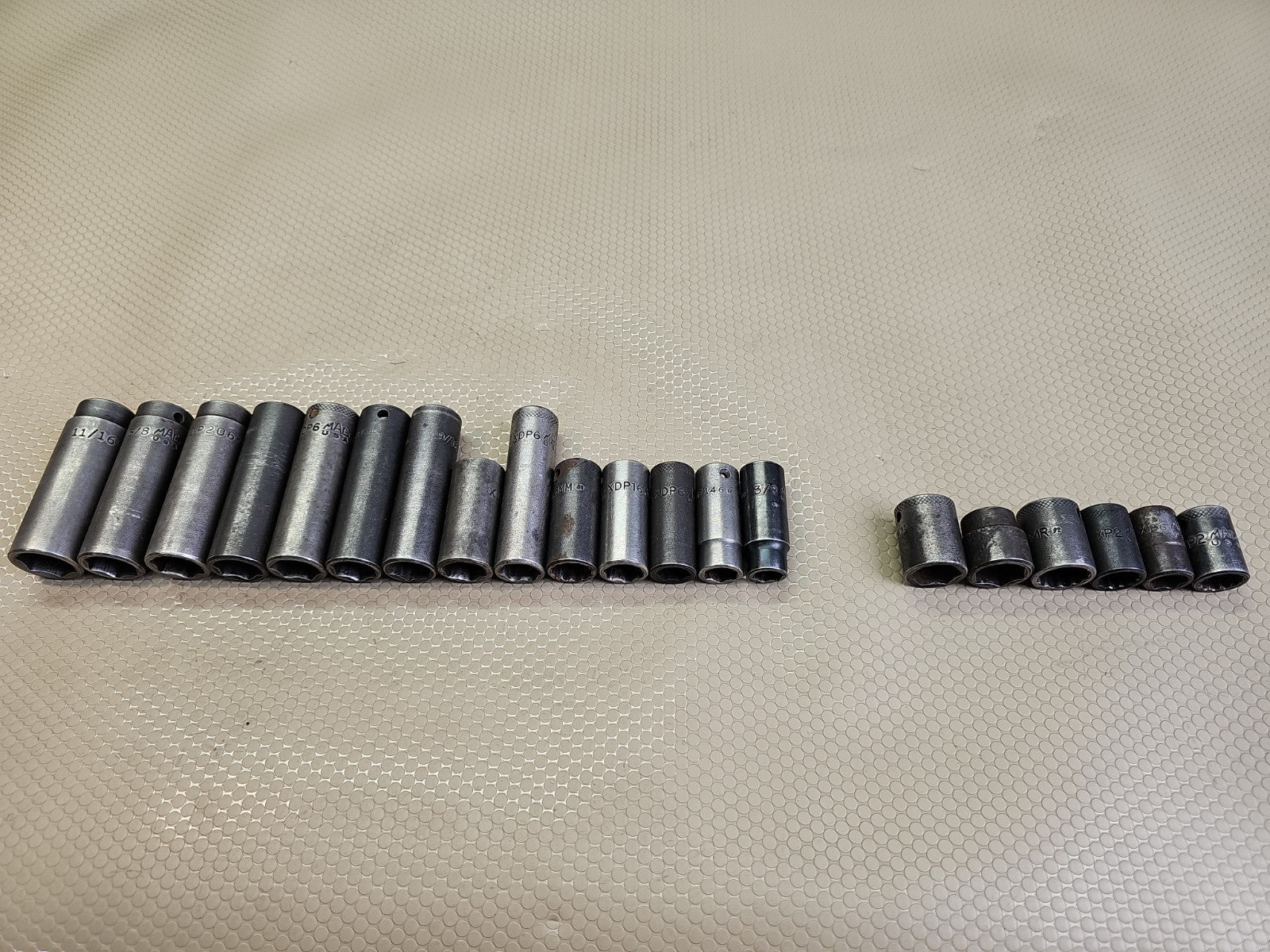 20pc Mac Tools Mixed 3/8" Drive Sockets, Deep And Shallow Metric & Sae impact