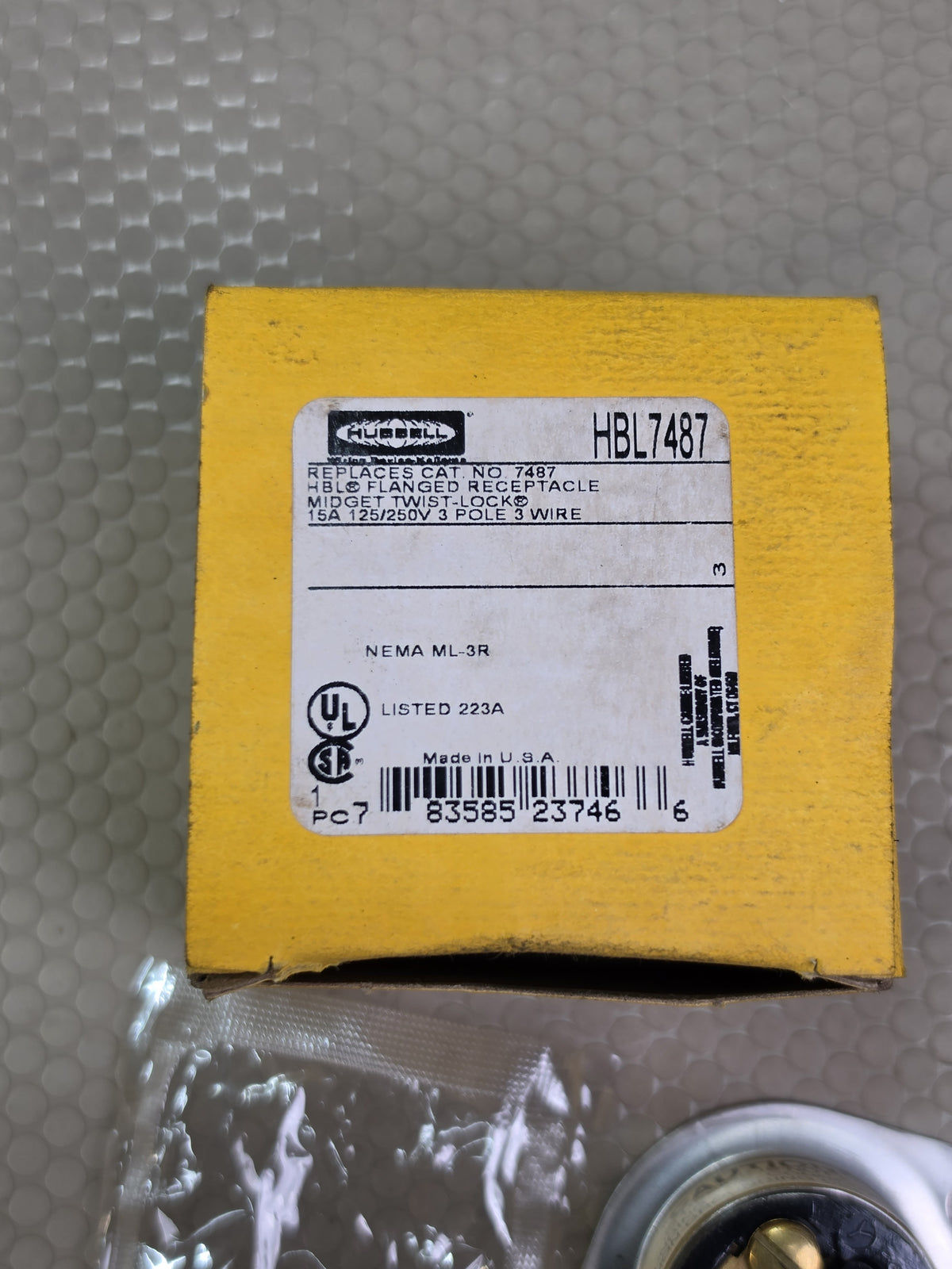 Hubbell HBL7487 Midget Twist-Lock Flanged Receptacle 15A 125/250V - NEW