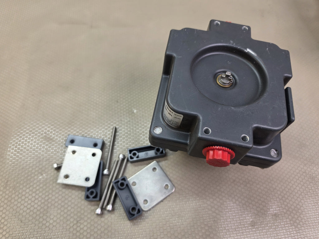 TopWorx TXP-M2GGNPM Valve Position Monitor Limit Switch Box w/ Mounting Kit