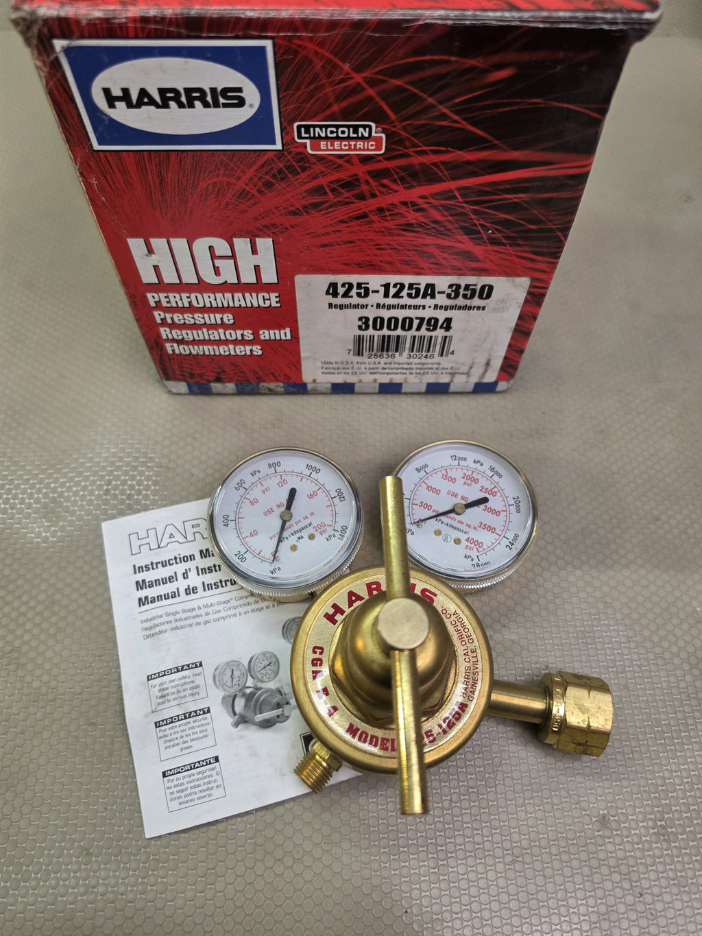 Harris 425-125A-350 3000794 Hydrogen Methane Single Stage Regulator CGA-350 New