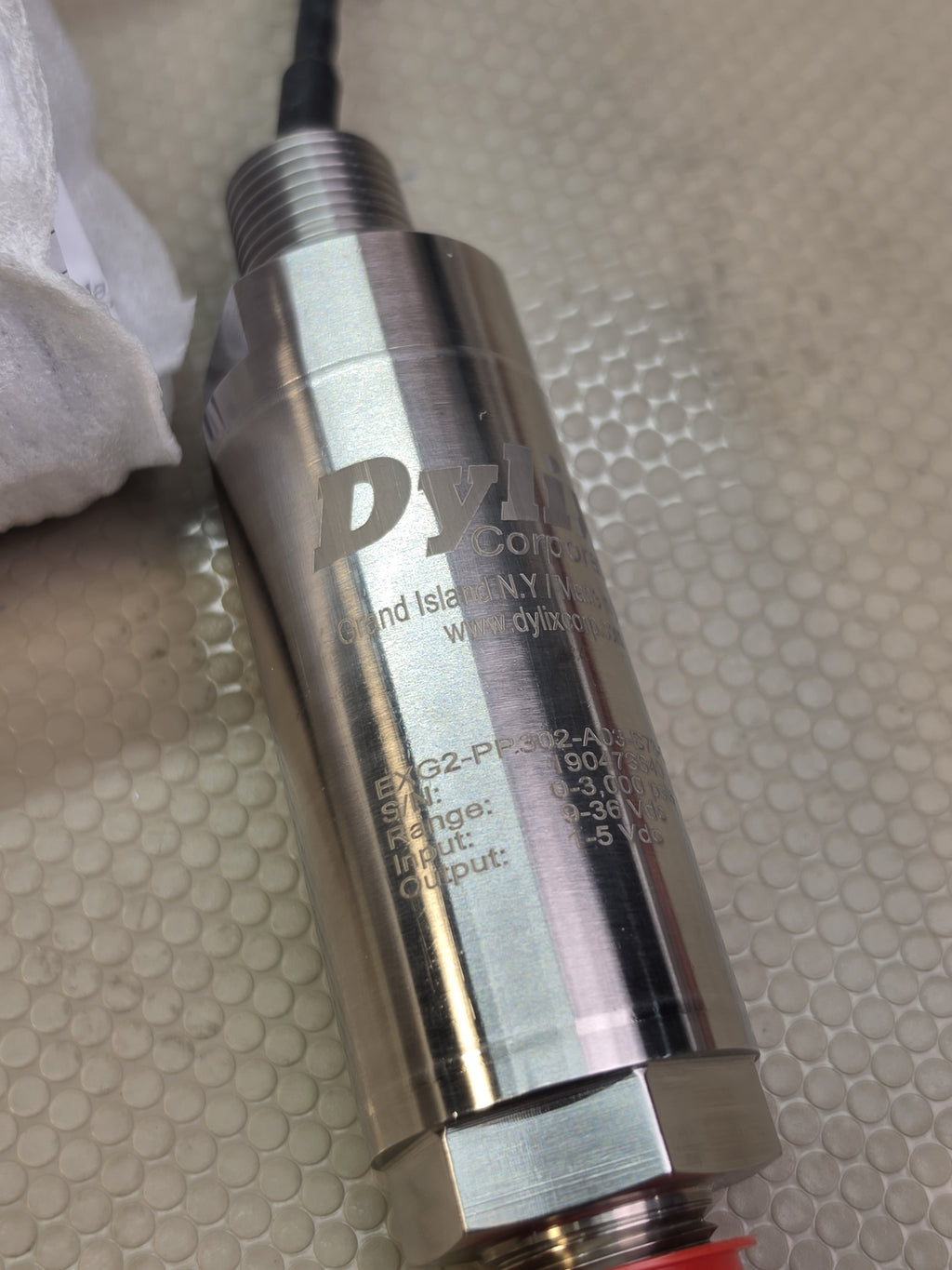 Dylix EXG2-PP302-A03-B73-C05-E14 Pressure Transmitter 0-3000 PSI 1-5 VDC - NEW