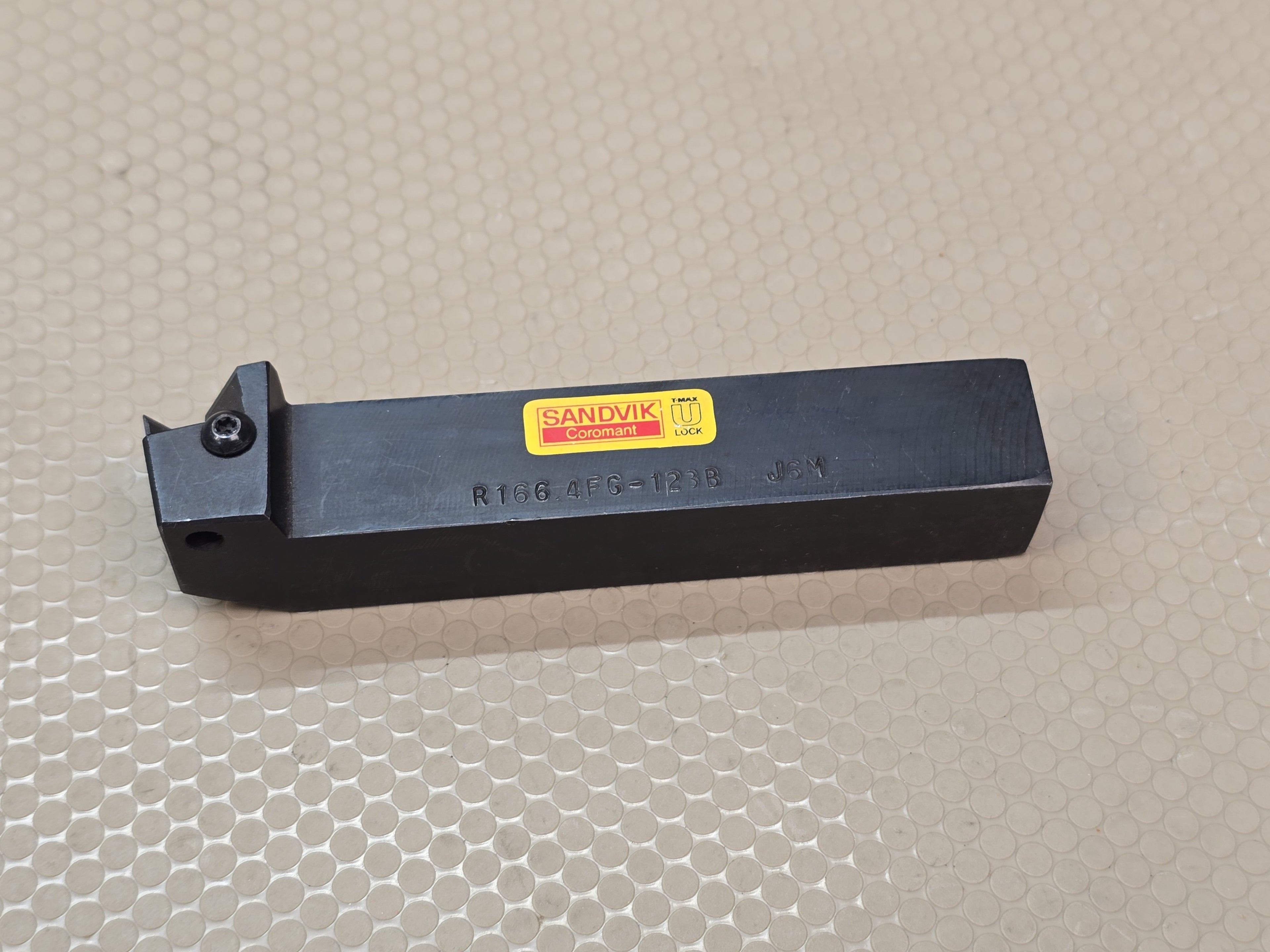 SANDVIK Coromant R166.4FG-123B T-MAX U LOCK 3/4" Lathe Threading Tool Holder