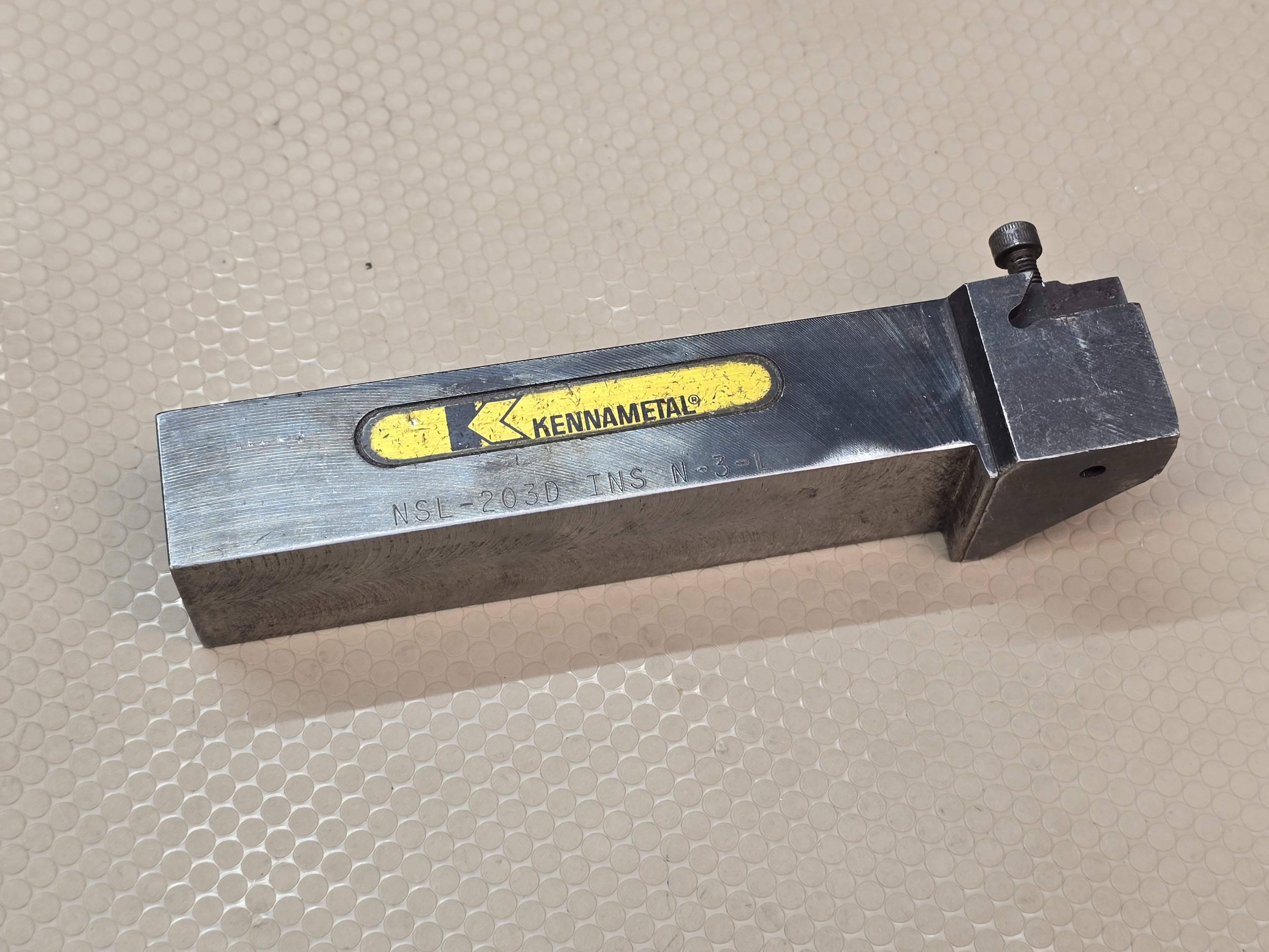 KENNAMETAL NSL-203D Lathe Turning Tool Holder INS N-3-1 1.25" Shank
