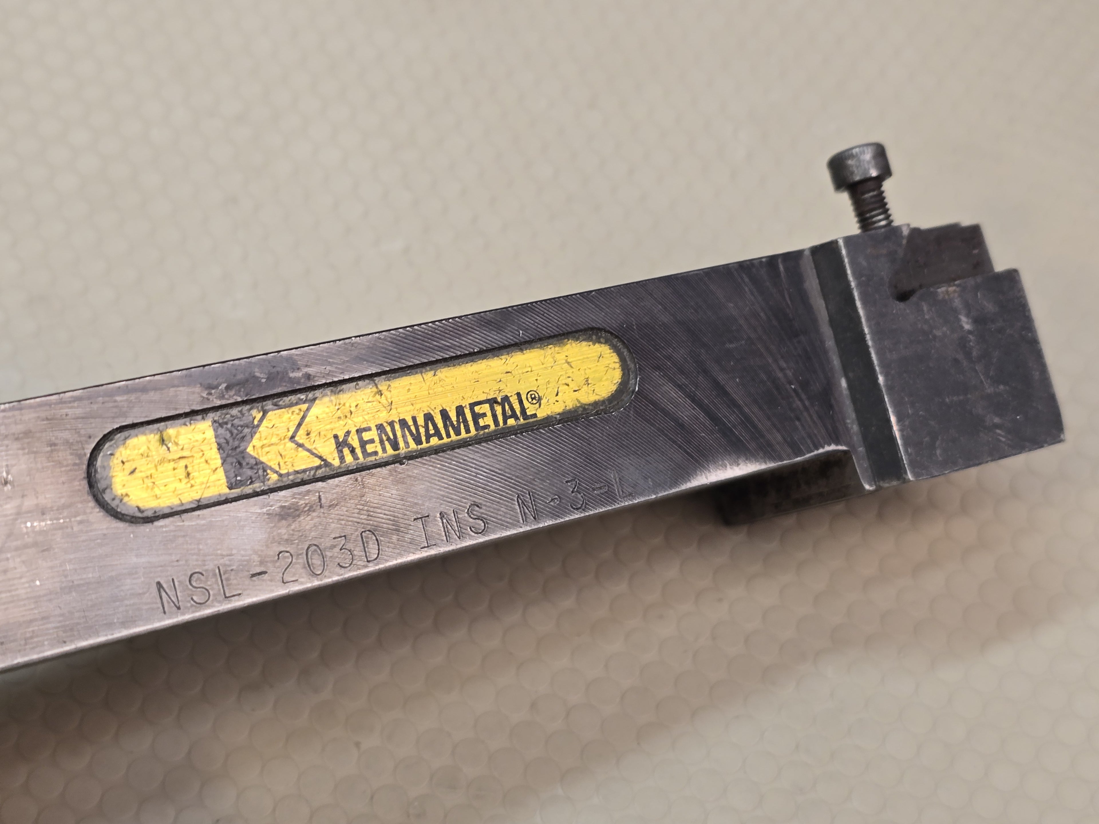 KENNAMETAL NSL-203D Lathe Turning Tool Holder INS N-3-1 1.25" Shank