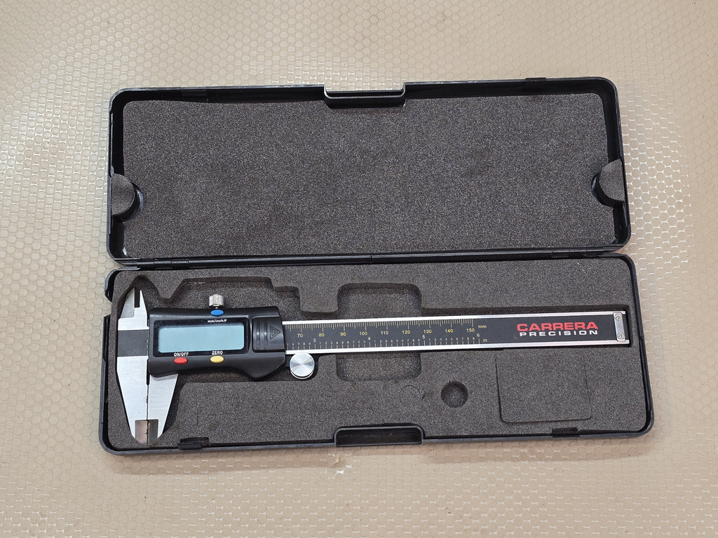CARRERA PRECISION Electronic Digital Caliper 0-150mm 0-6in with Case