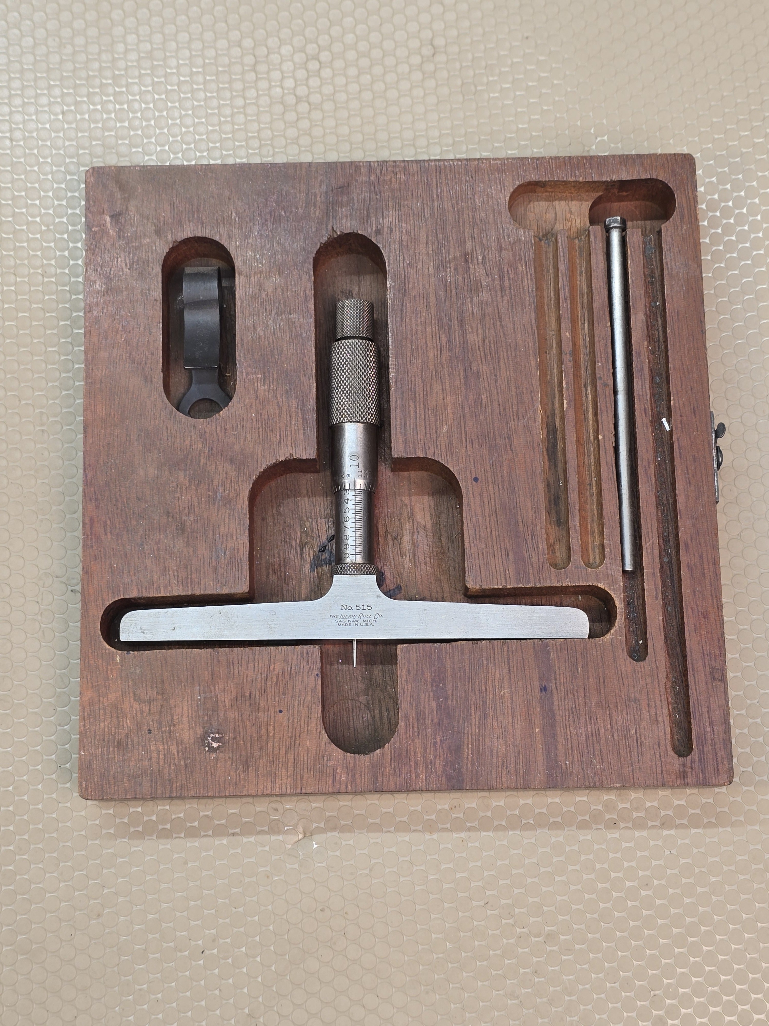 LUFKIN RULE CO. 515 Depth Micrometer Set Vintage Made in USA