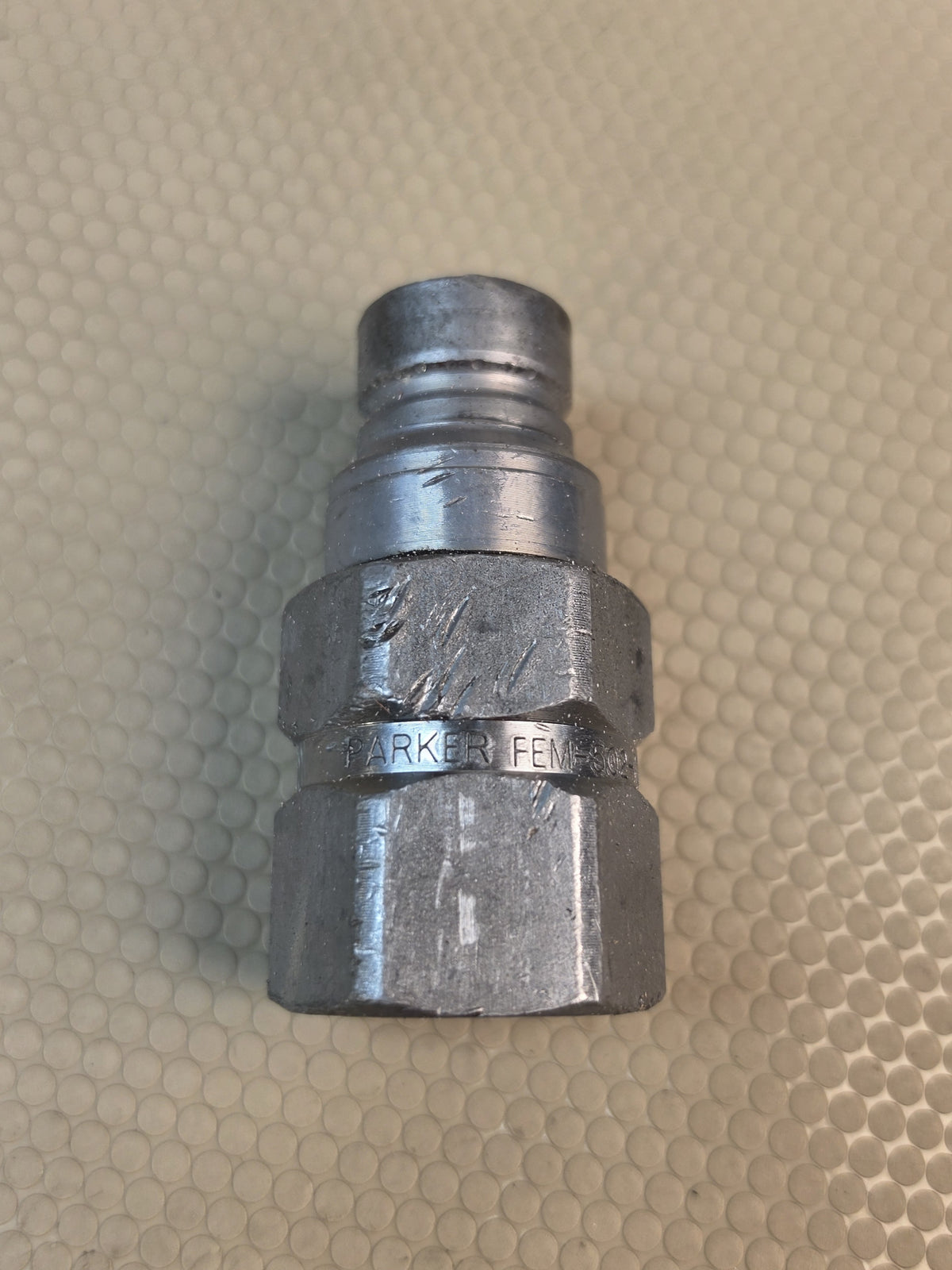 Parker FEM-502-10FO Hydraulic Quick Connect Coupler Nipple 5000 PSI