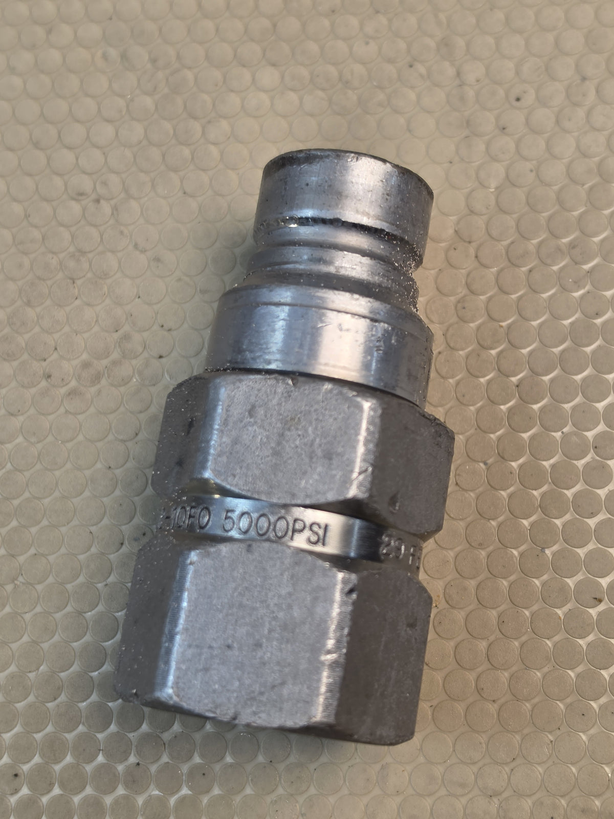 Parker FEM-502-10FO Hydraulic Quick Connect Coupler Nipple 5000 PSI