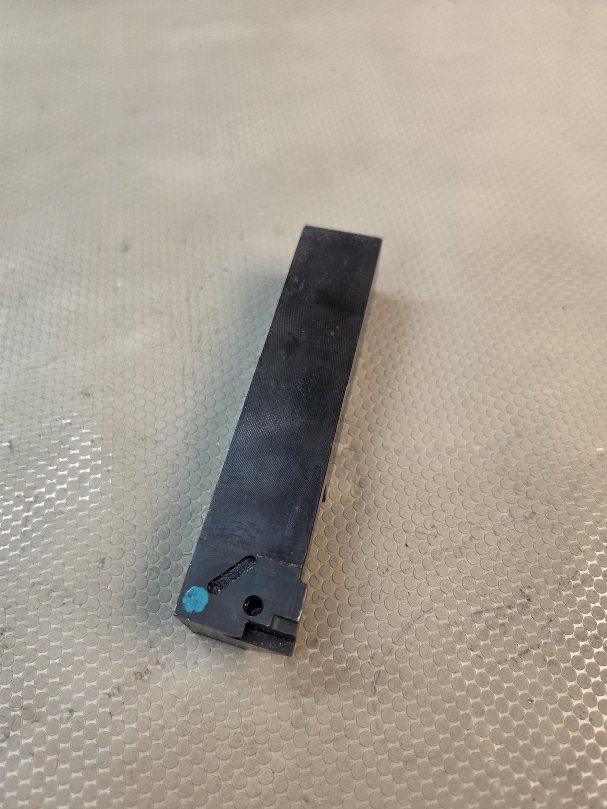 Kennametal NER-203D 1-1/4" RH External Grooving Lathe Tool Holder