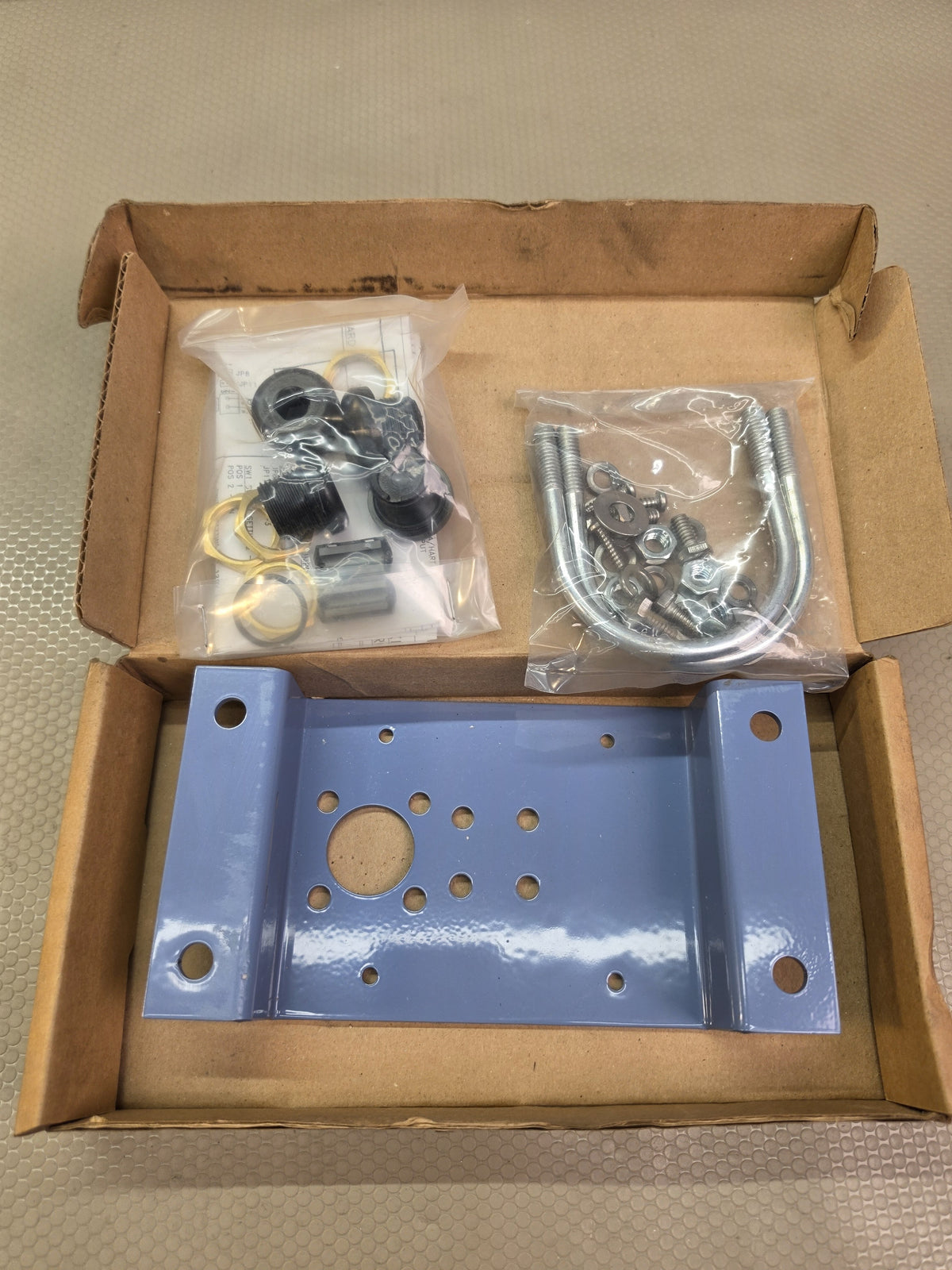 Rosemount Analytical 23820-00 1055C Pipe Mounting Bracket Kit Rev F - NEW