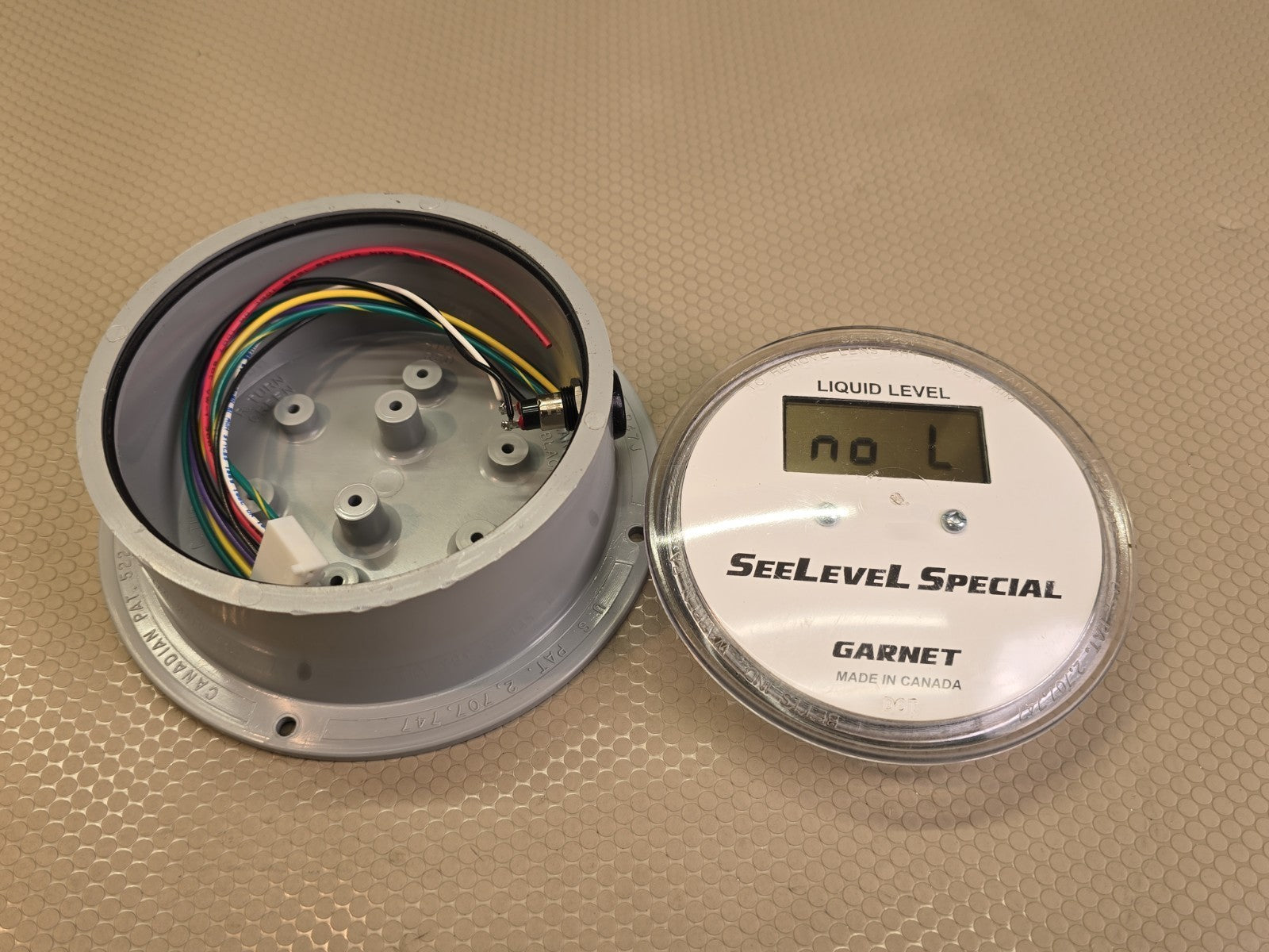Garnet SeeLeveL Special 808-P2 Tank Monitor Gauge System Lightly Used