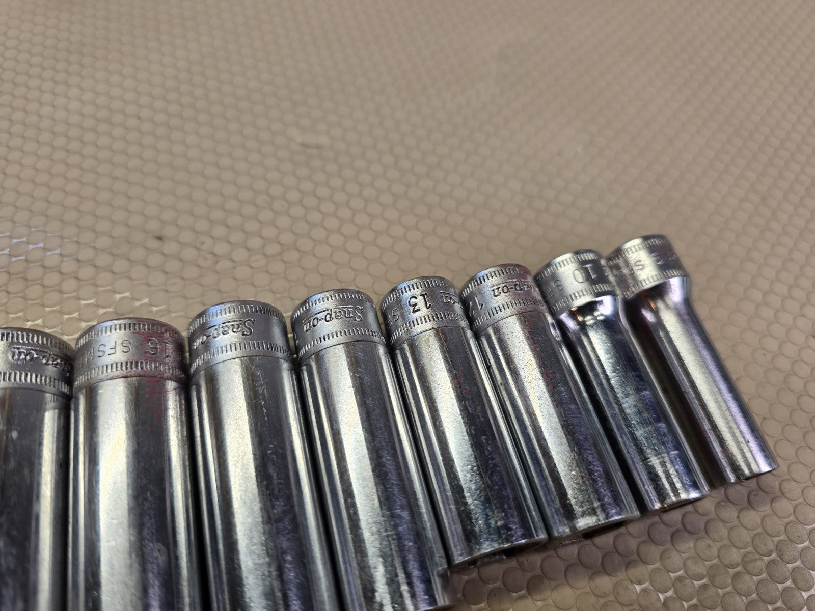 Snap-on 11pc 3/8" Drive Metric 6-Point Deep Socket Set SFSM SFS 8mm-19mm