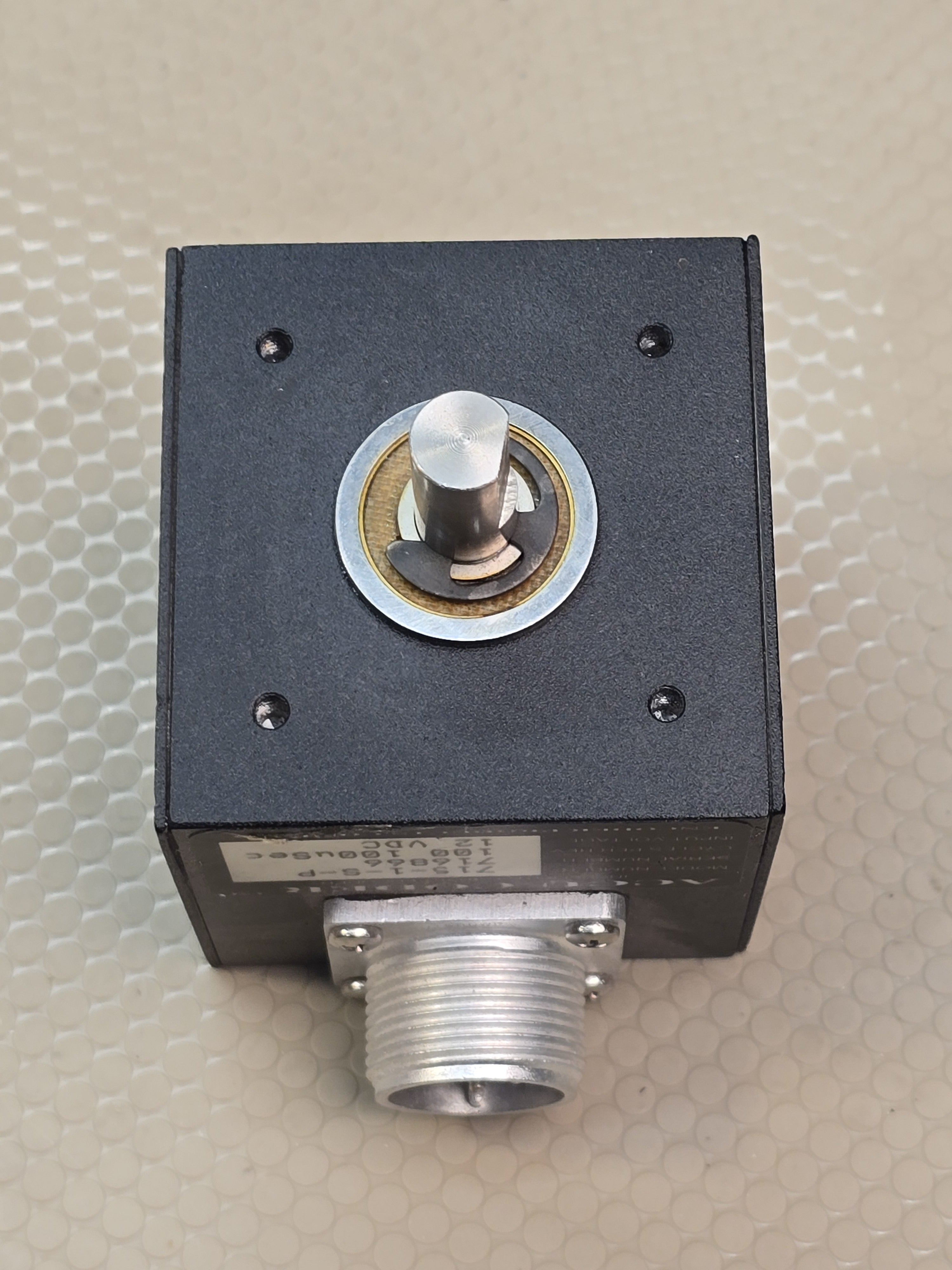 ACCU-CODER 715-1-S-P Incremental Shaft Encoder 100 CPR 12 VDC